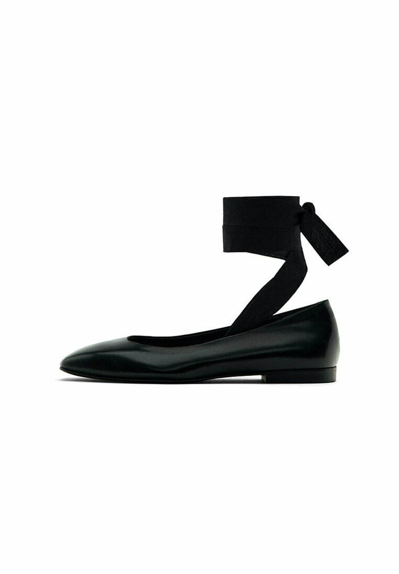 TIED STRAP STUDIO - Ankle cuff ballet pumps