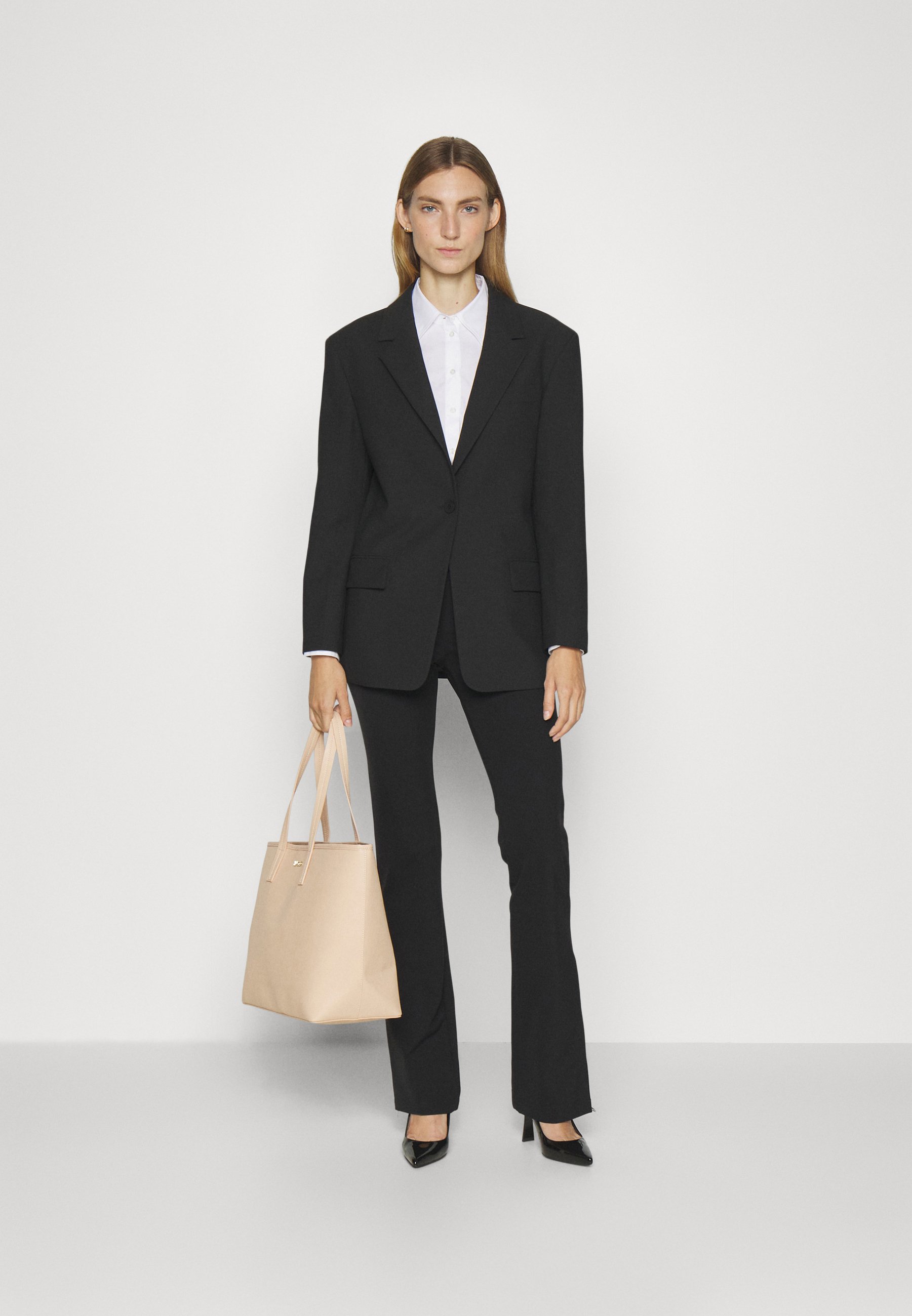 AGURA - Short coat