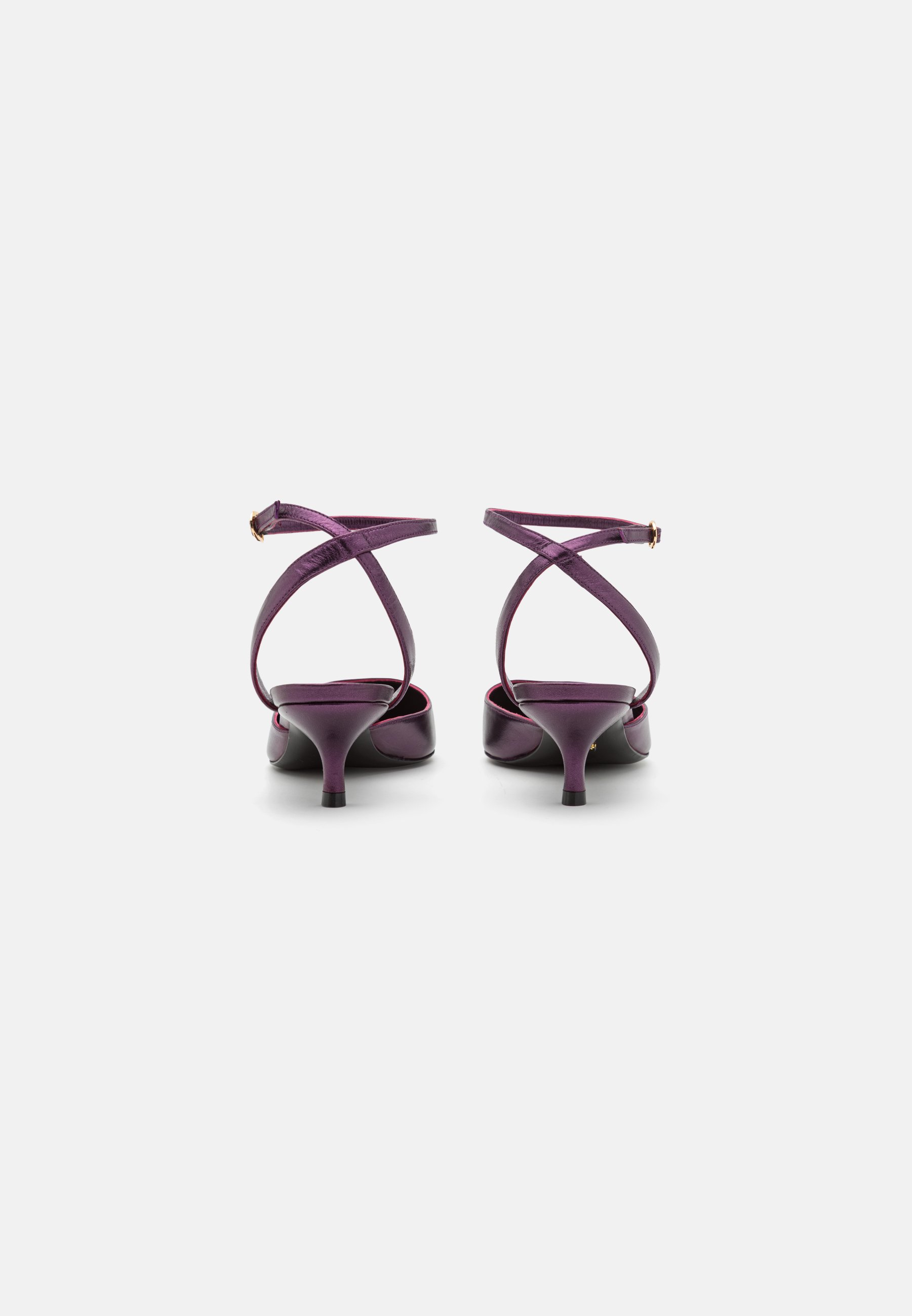 BARELYTHERE- Classic heels