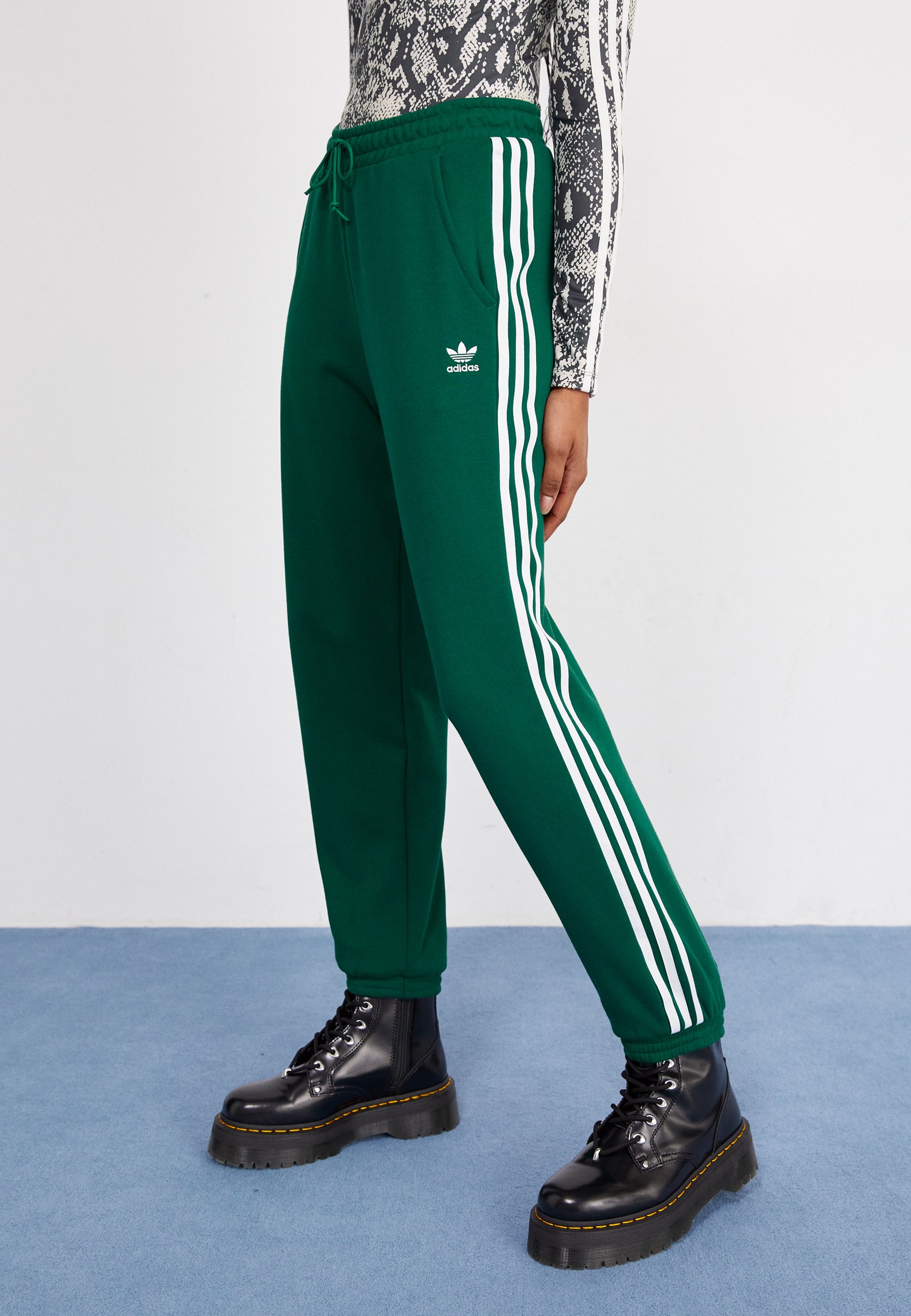 REGULAR PANTS - Tracksuit bottoms