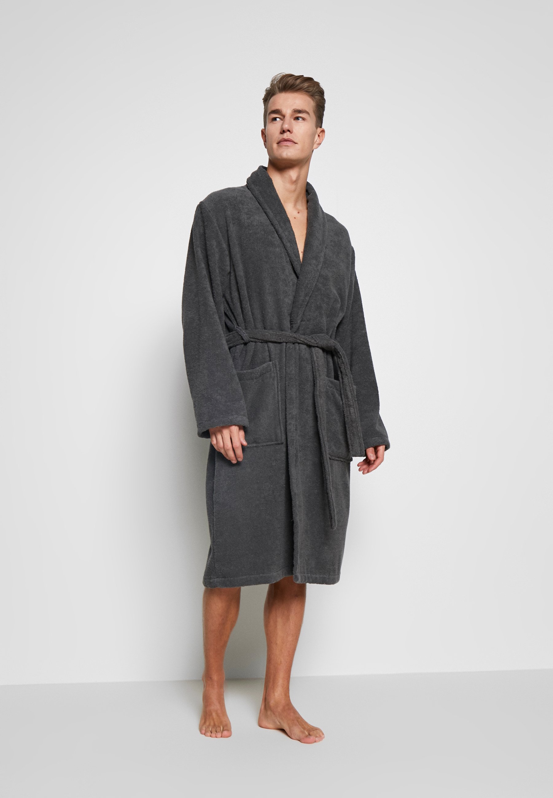Dressing gown