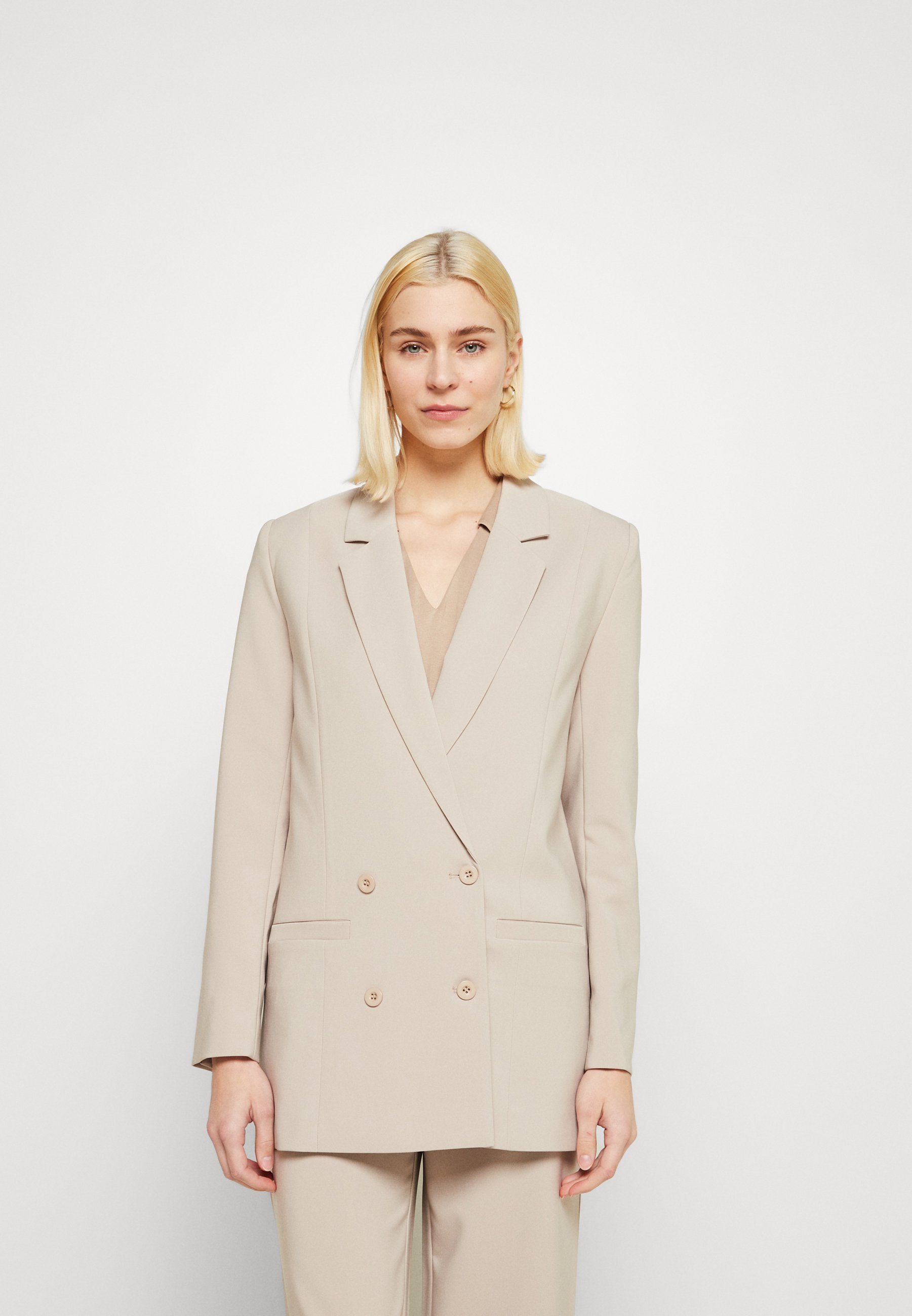 JOELLE- Short coat