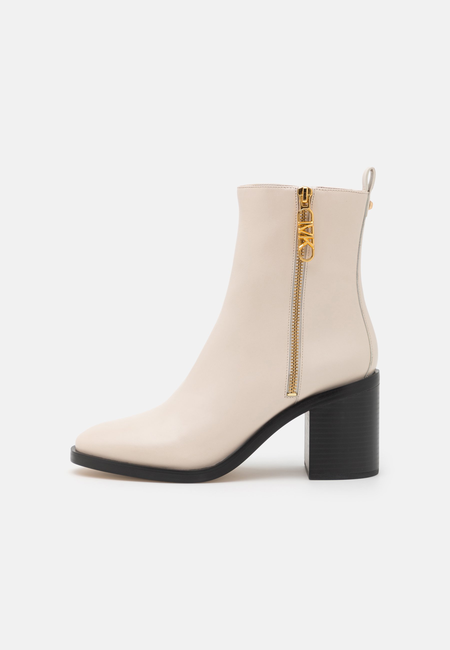 REGAN- Classic ankle boots