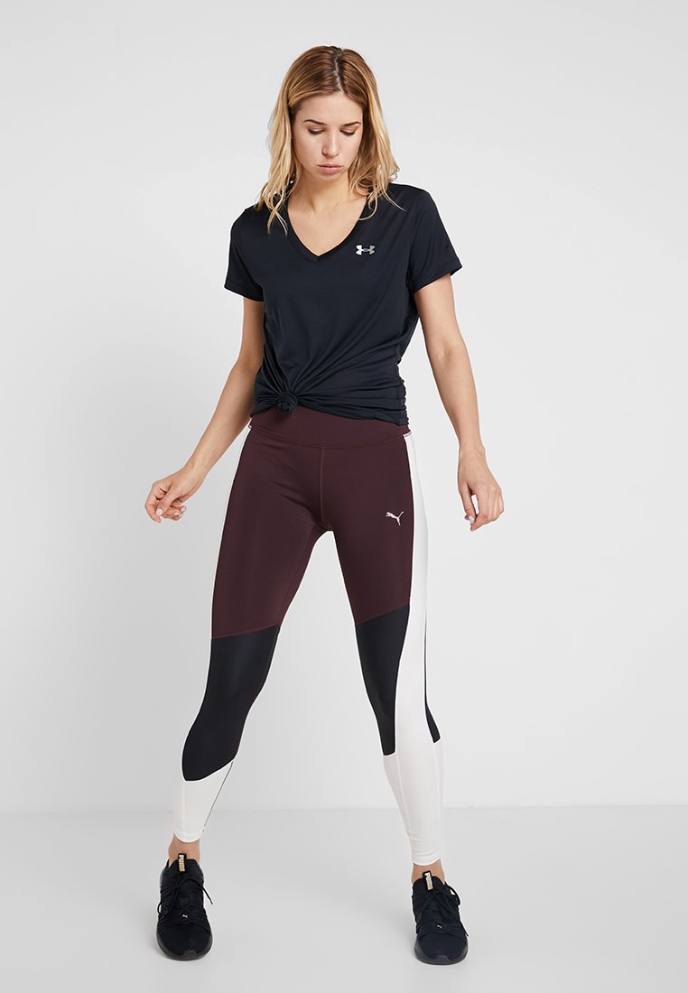 TECH SOLID - Basic T-shirt