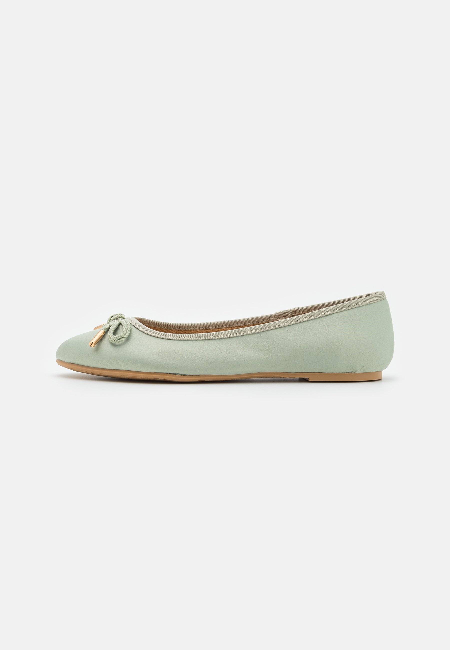 Ballet pumps