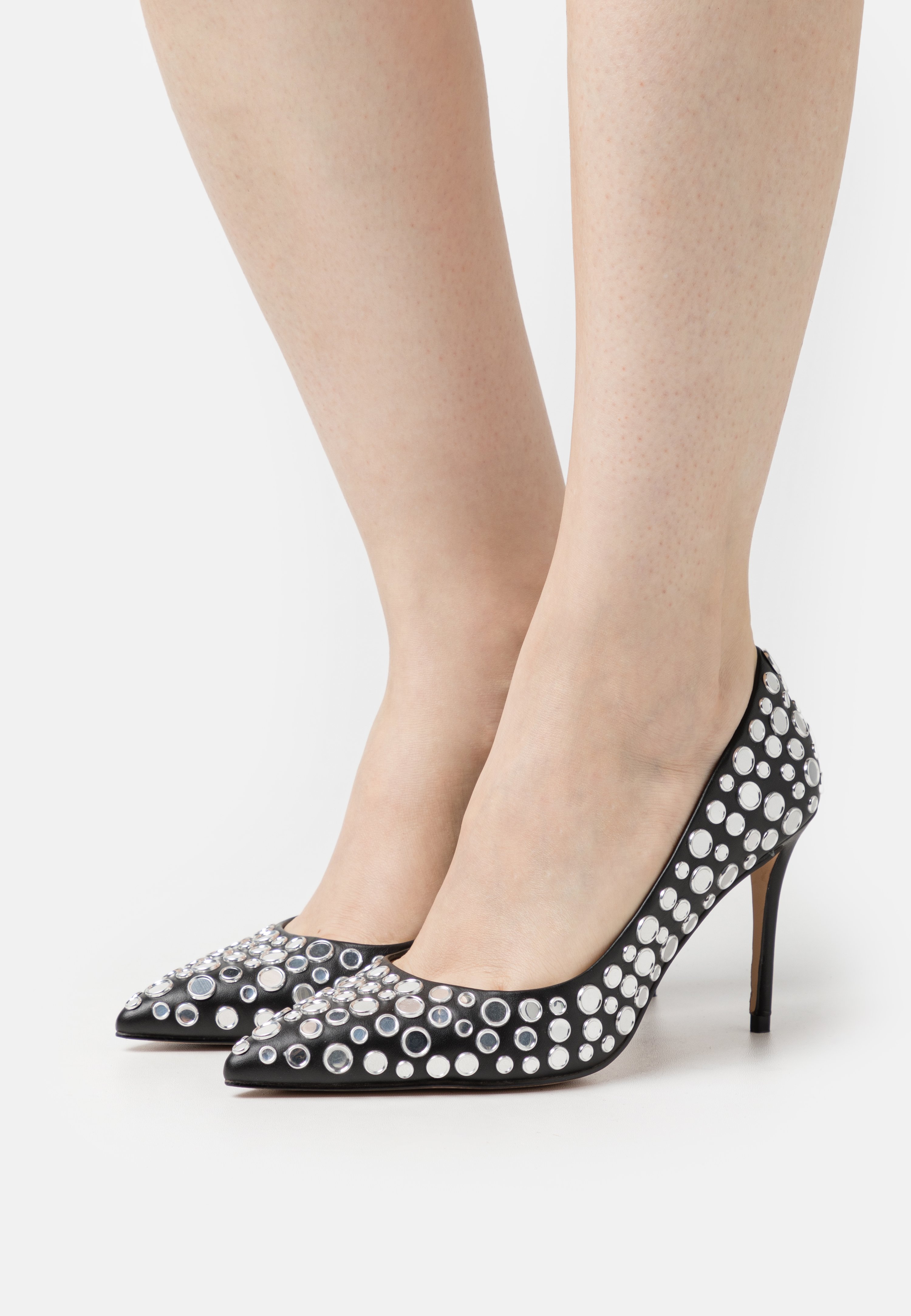 BELGRAVIA - Classic heels