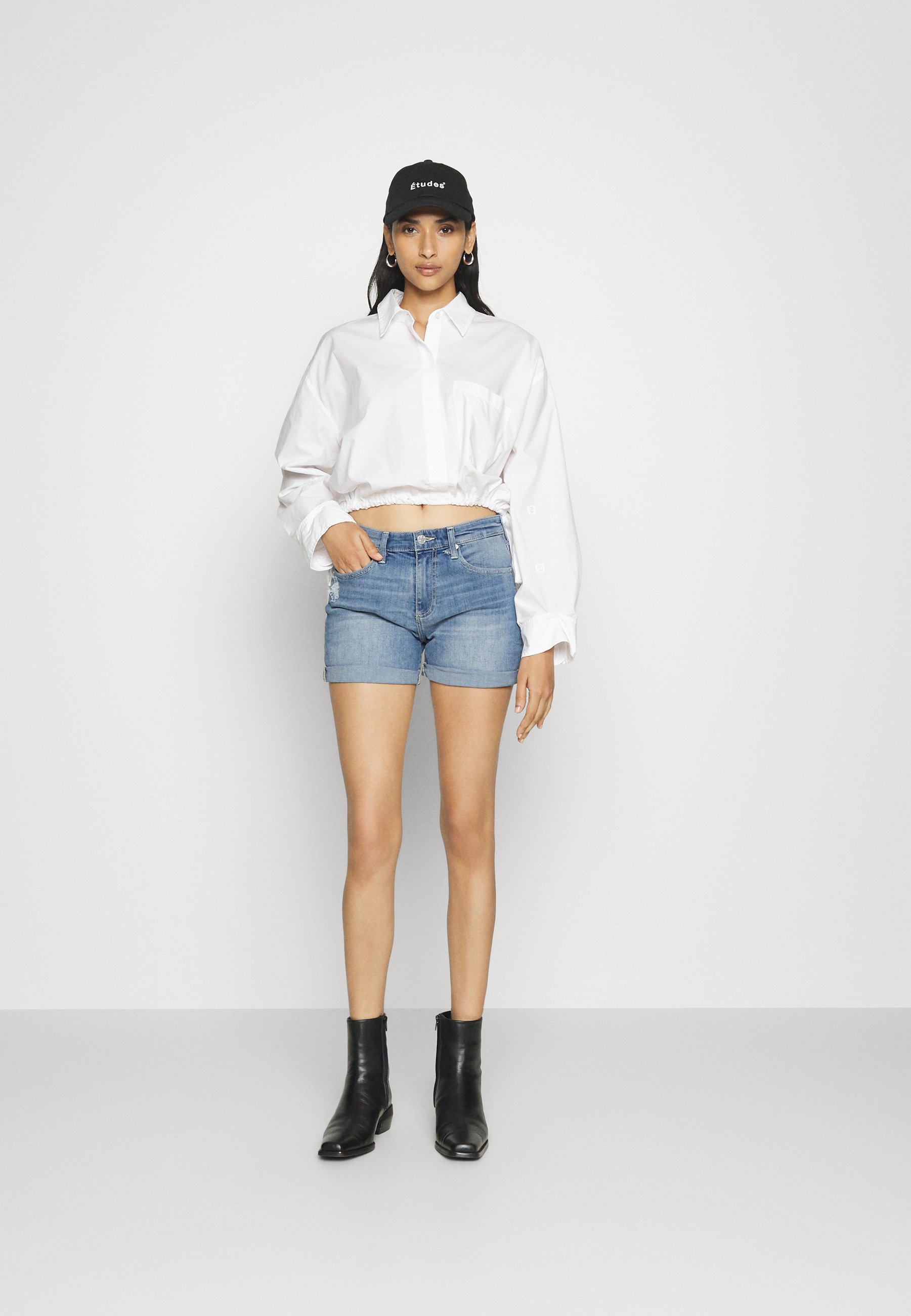 EX BOYFRIEND - Denim shorts