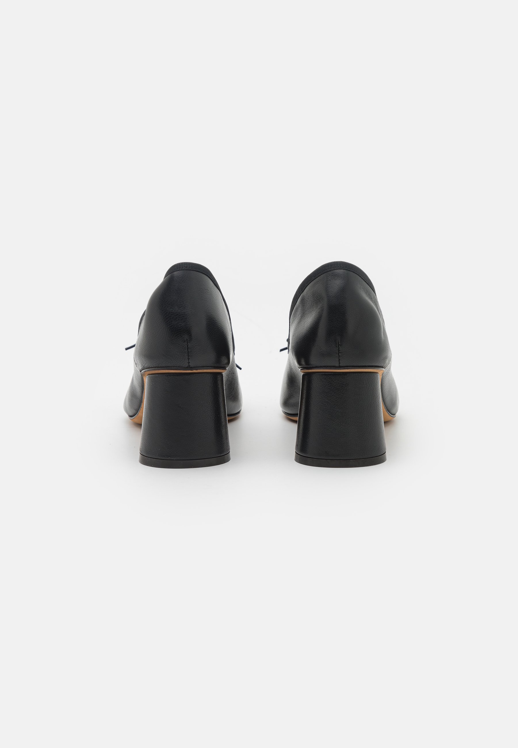 DREAM- Classic heels