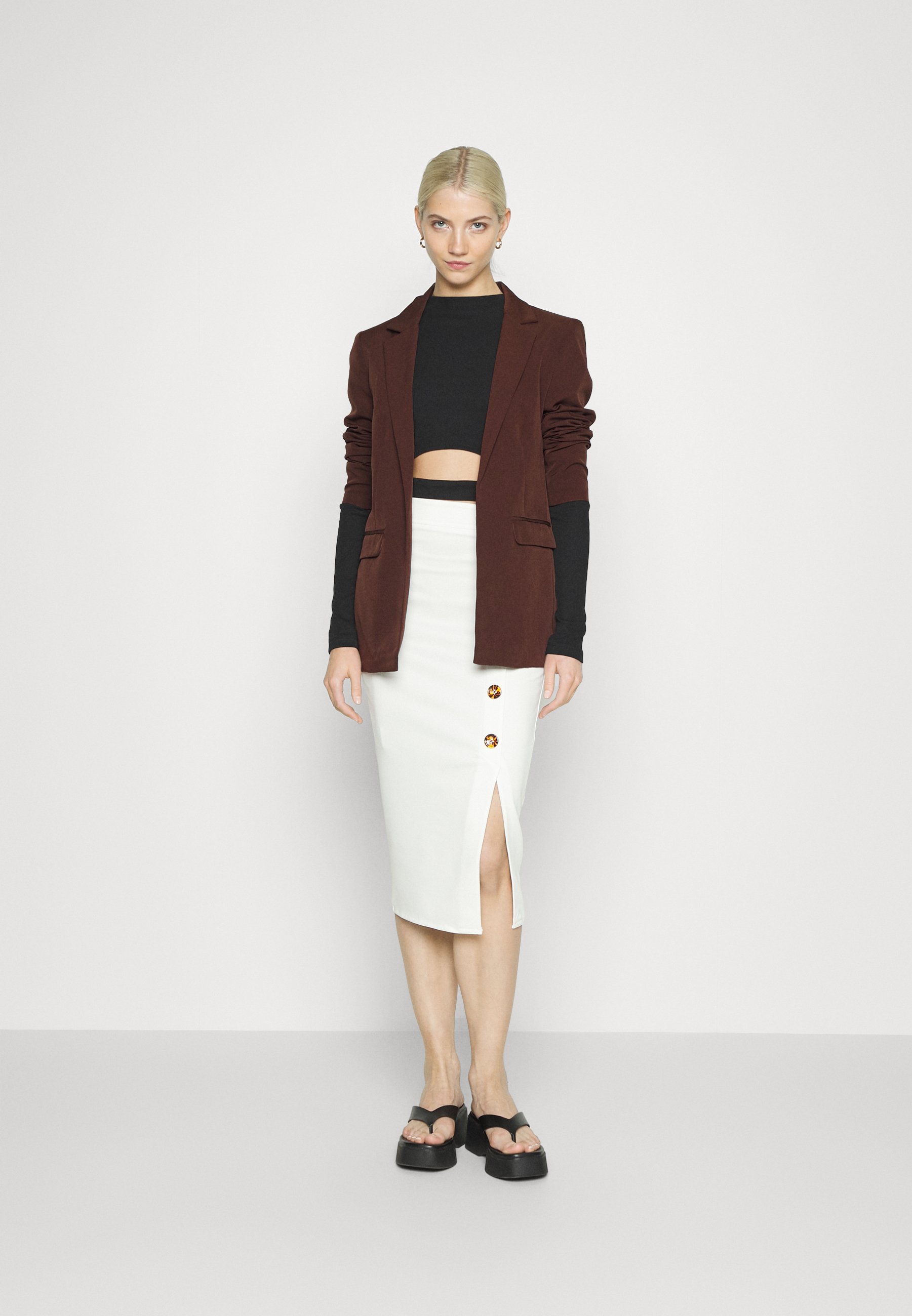 PCBOSSY LS NOOS - Short coat