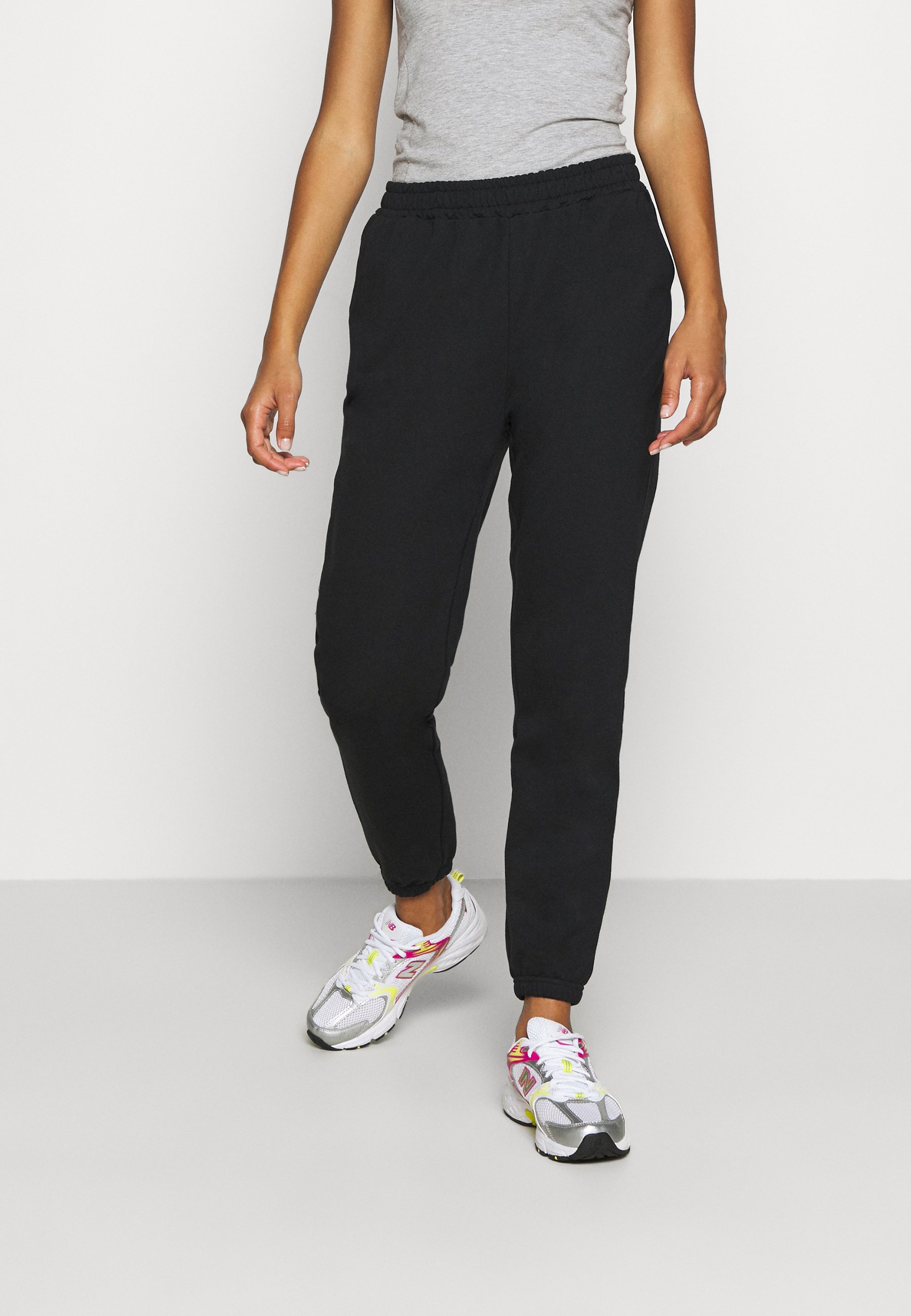 Tracksuit bottoms