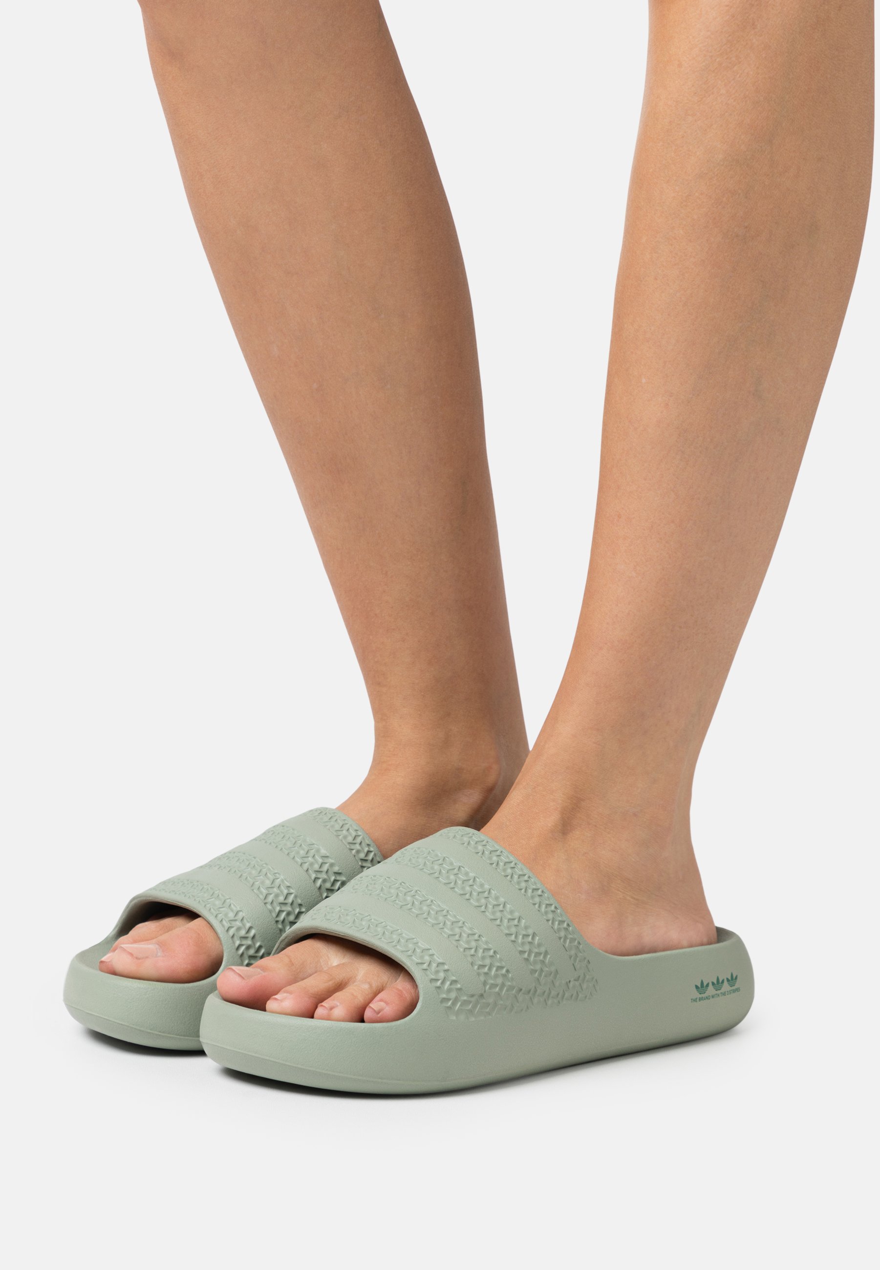 ADILETTE AYOON - Pool slides