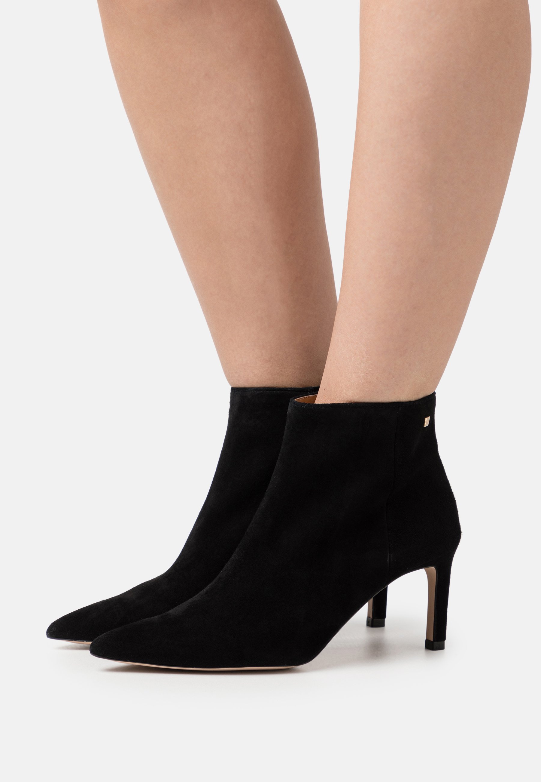 JANET- Ankle boots