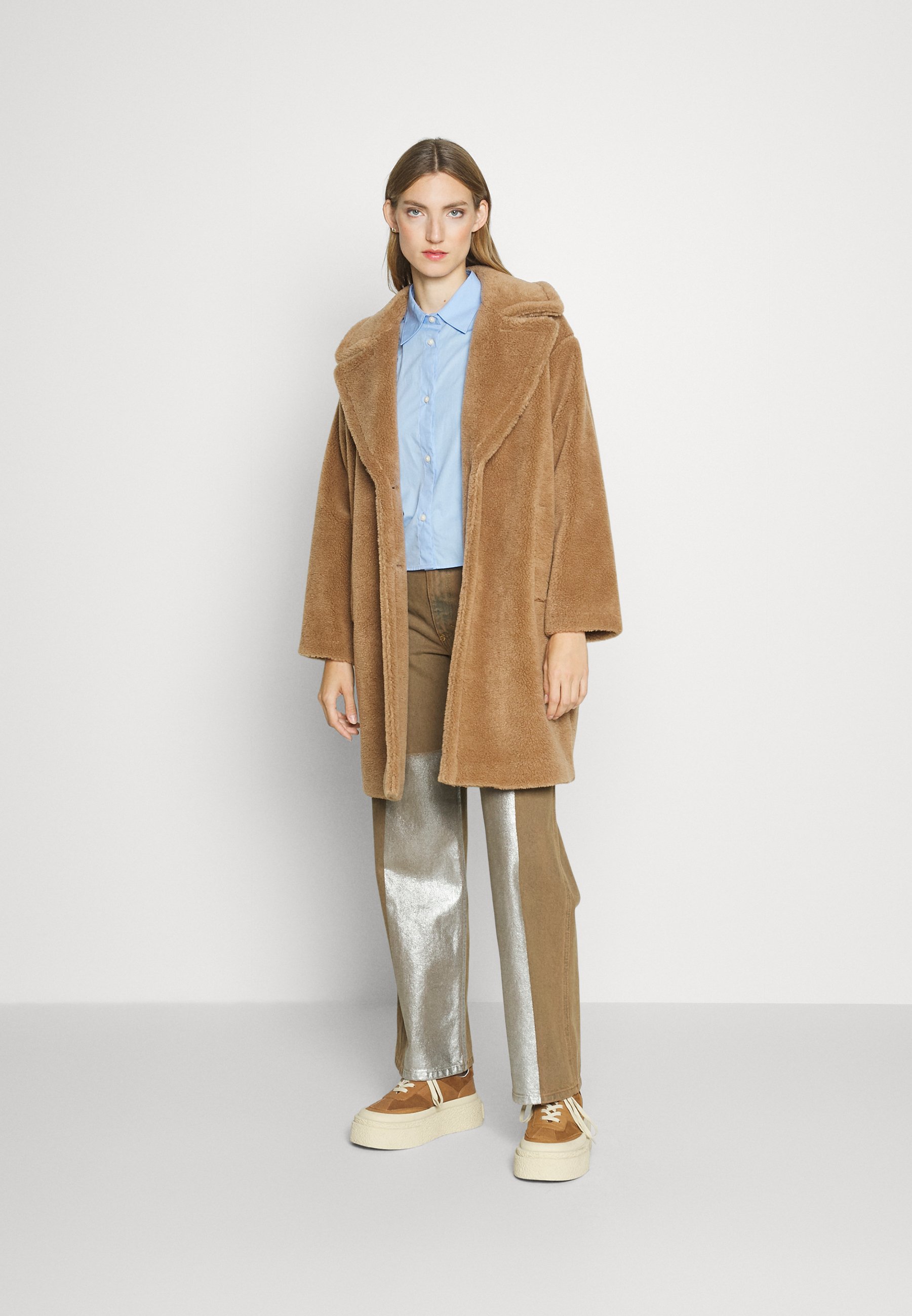 SASIA - Classic coat