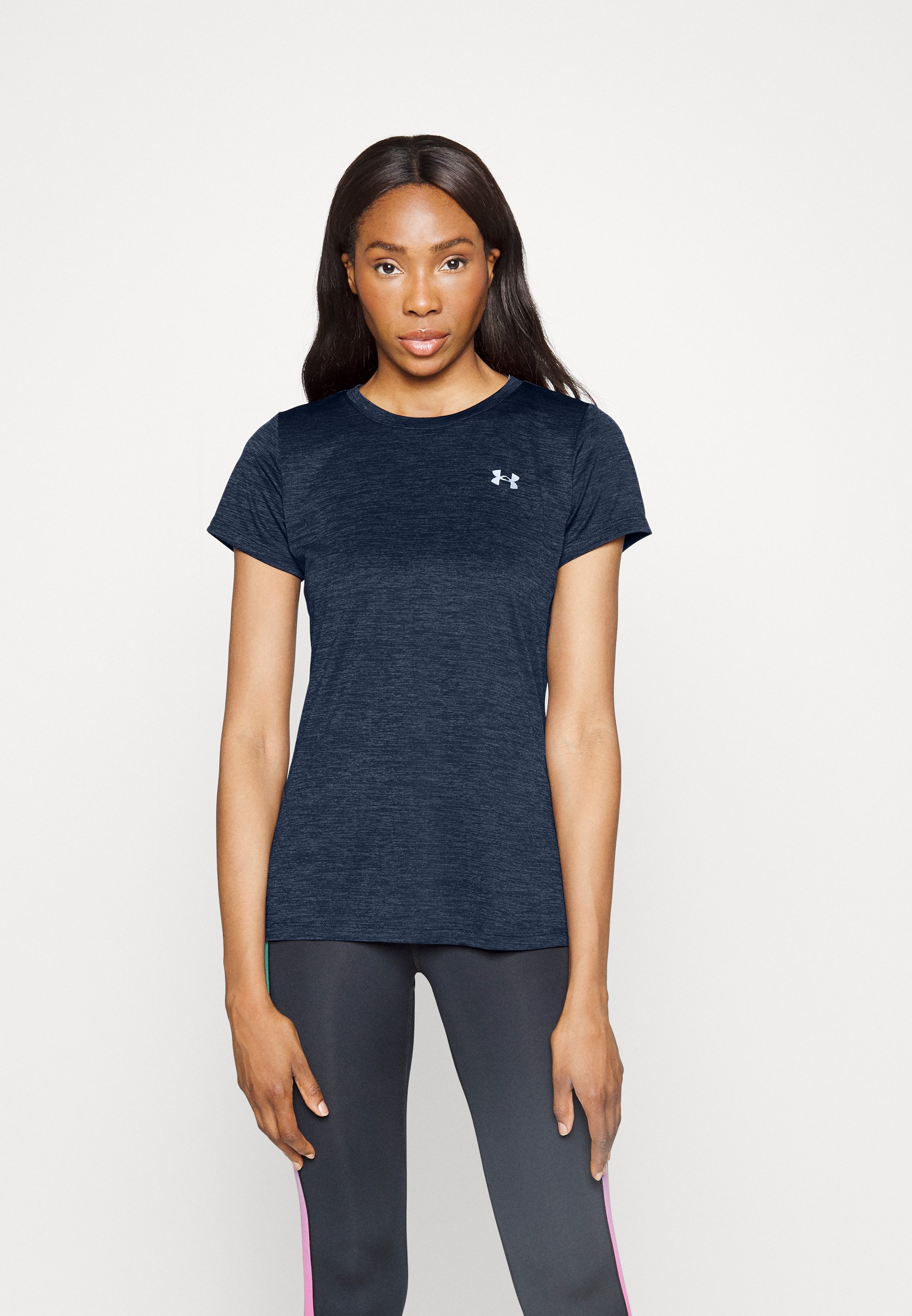 TECH TWIST - Basic T-shirt