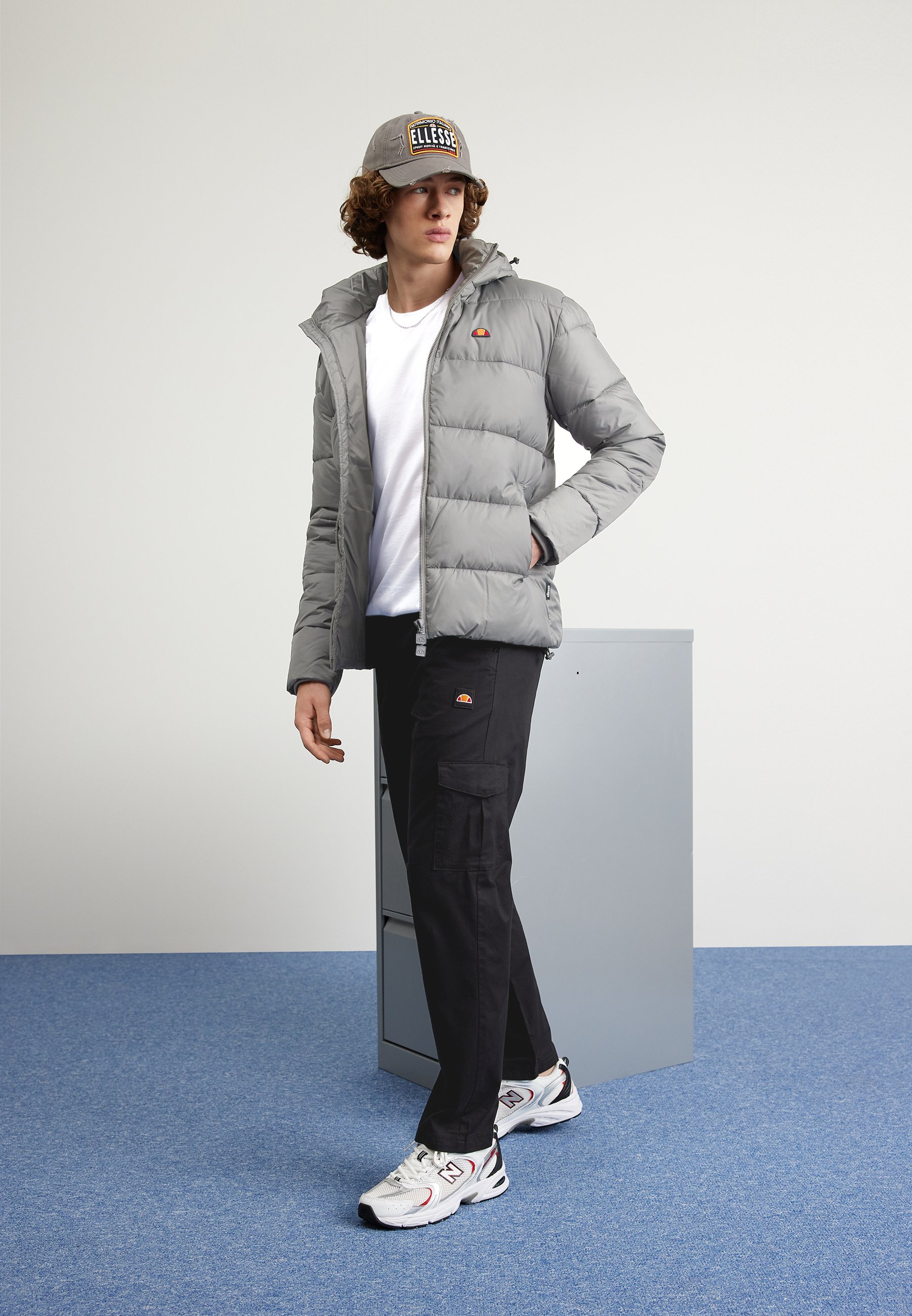 RINGA - Cargo trousers