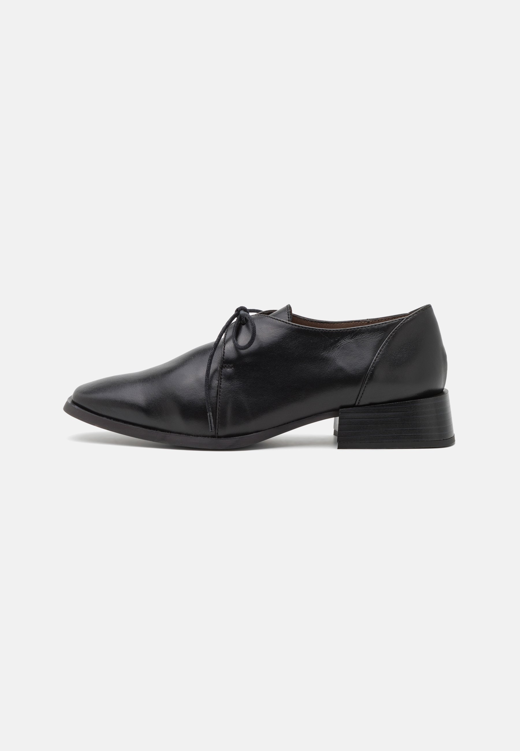 LACE - Lace-ups