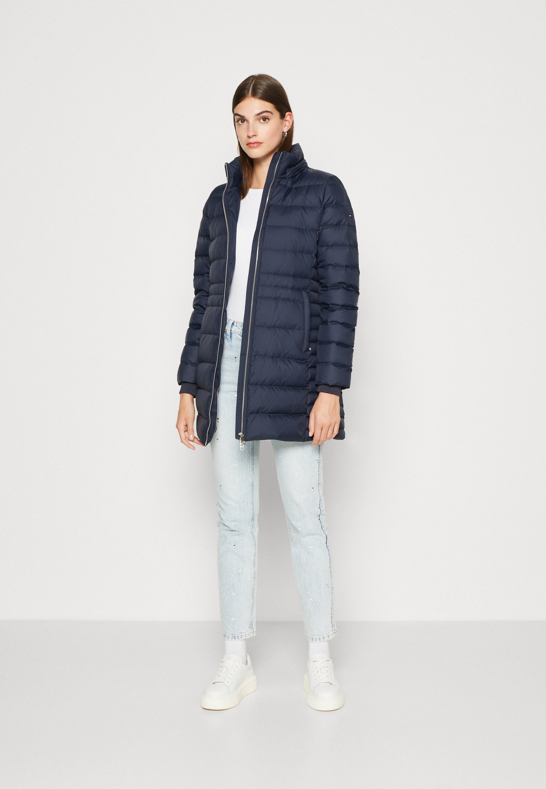 TYRA- Down coat