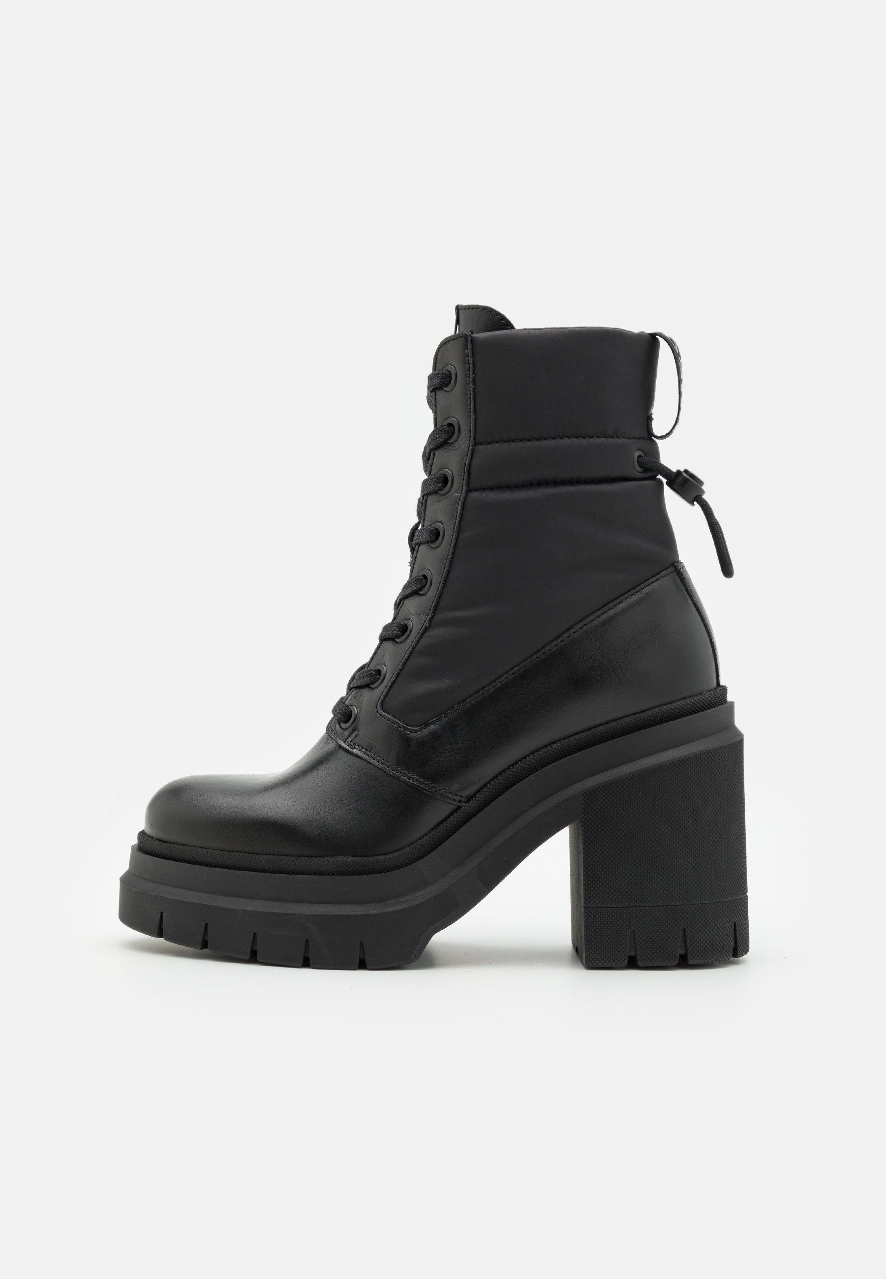 KRIS- Platform ankle boots