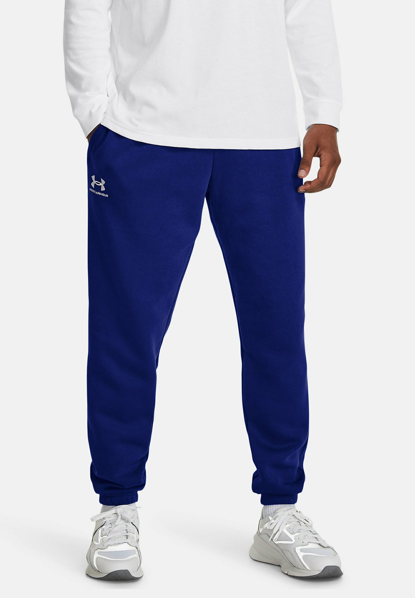 ESSENTIAL JOGGER - Tracksuit bottoms