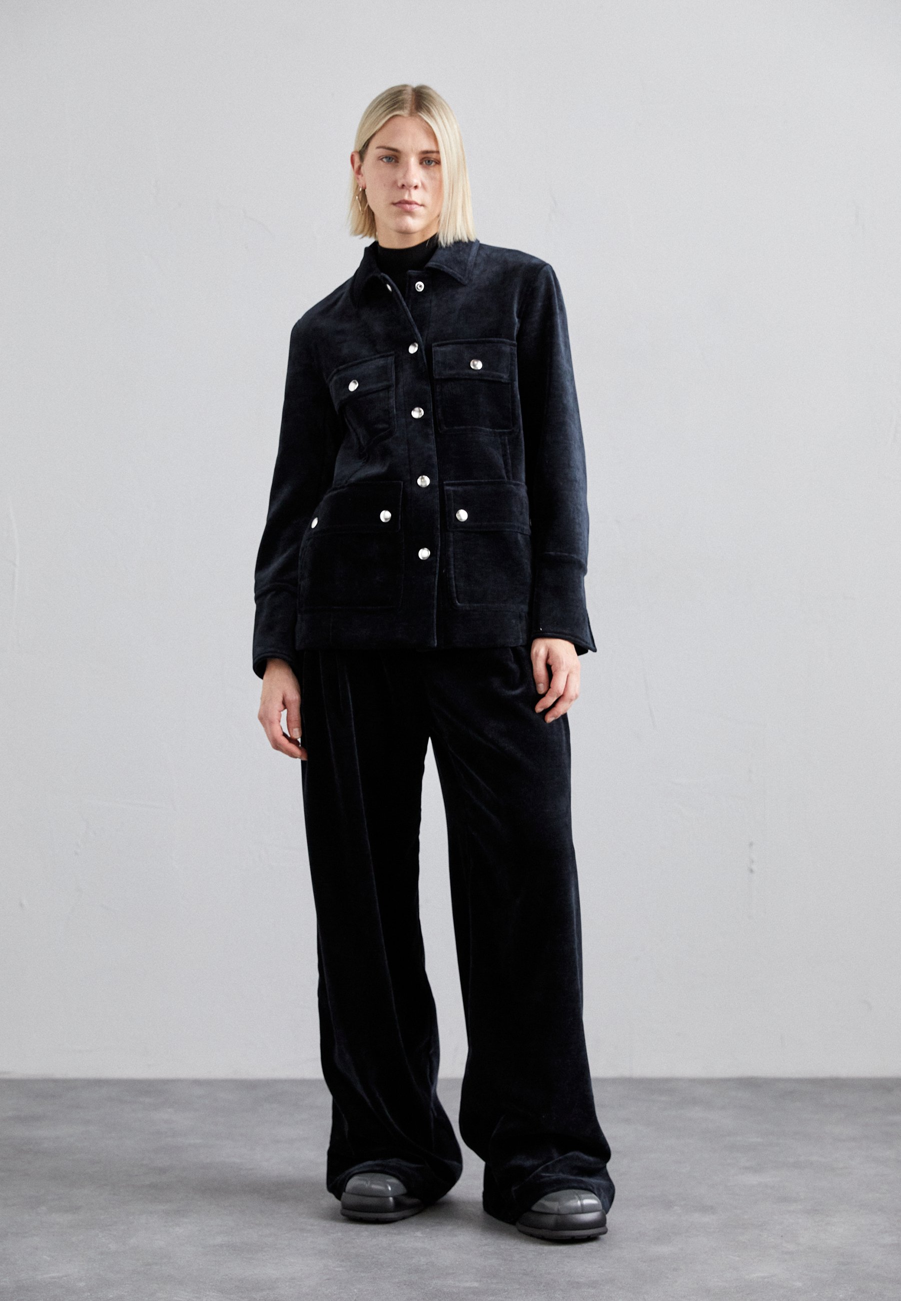 ARIA PANT - Trousers