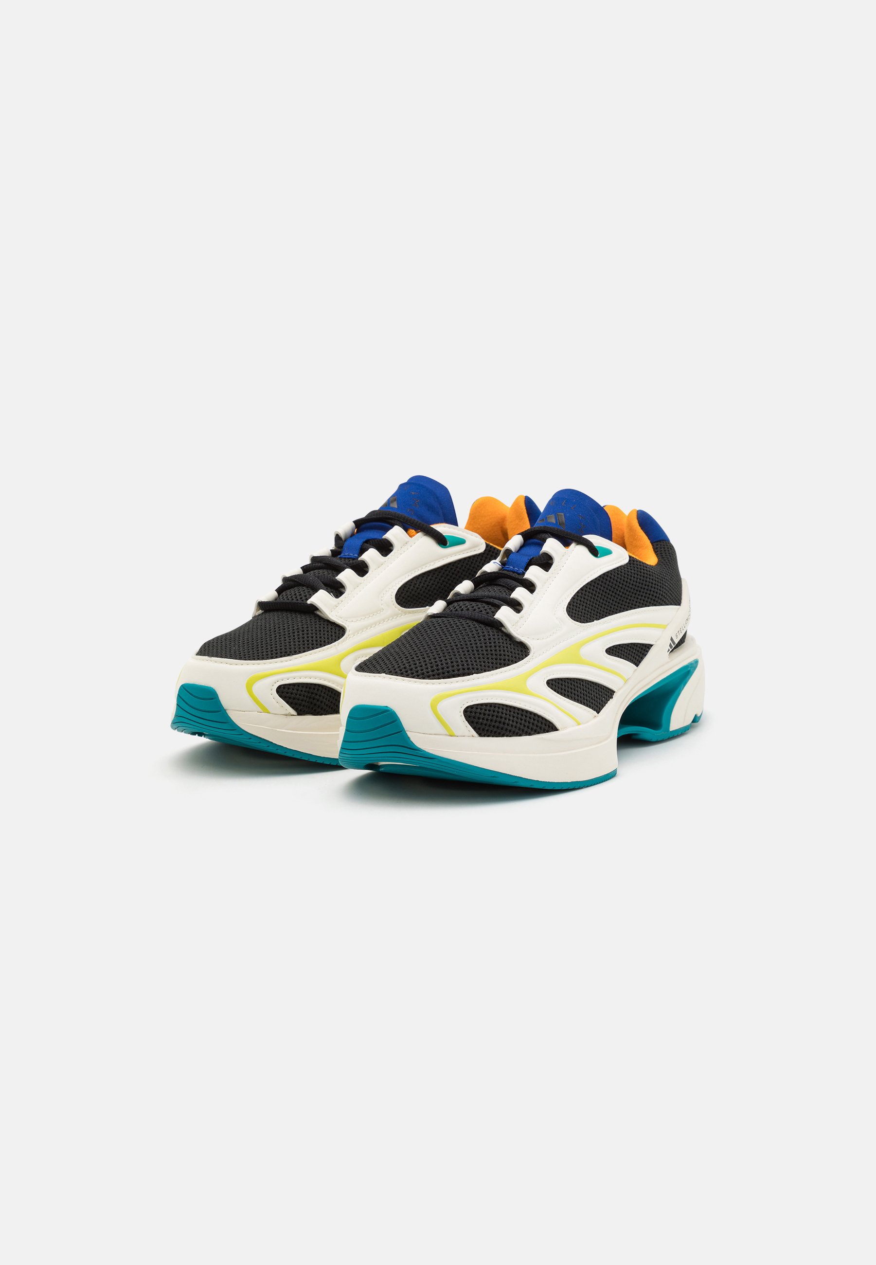ADIDAS BY STELLA MCCARTNEY SPORTSWEAR 2000 - Training shoe