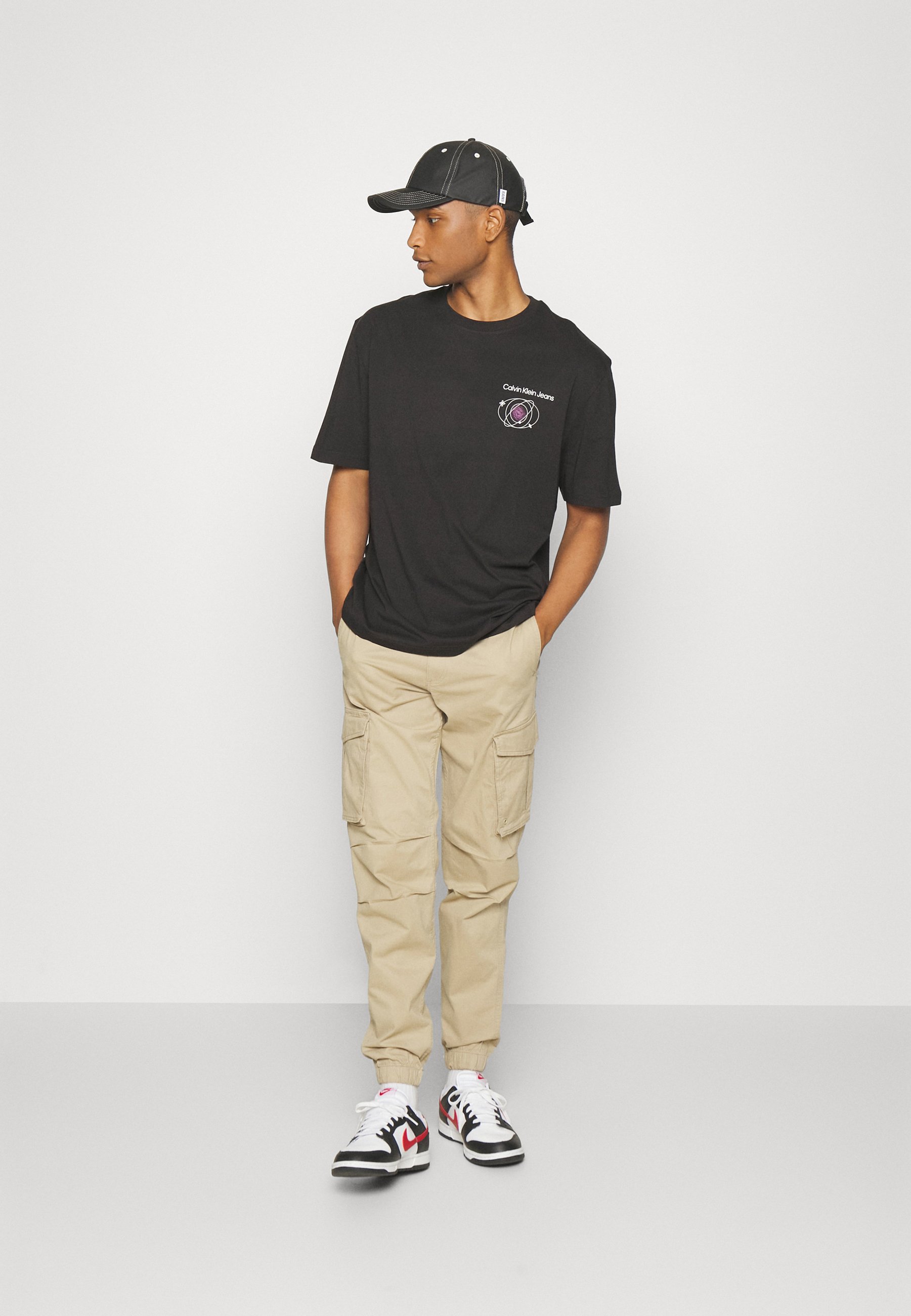 FUTURE FADE SLOGAN TEE GENDERLESS UNISEX - Print T-shirt
