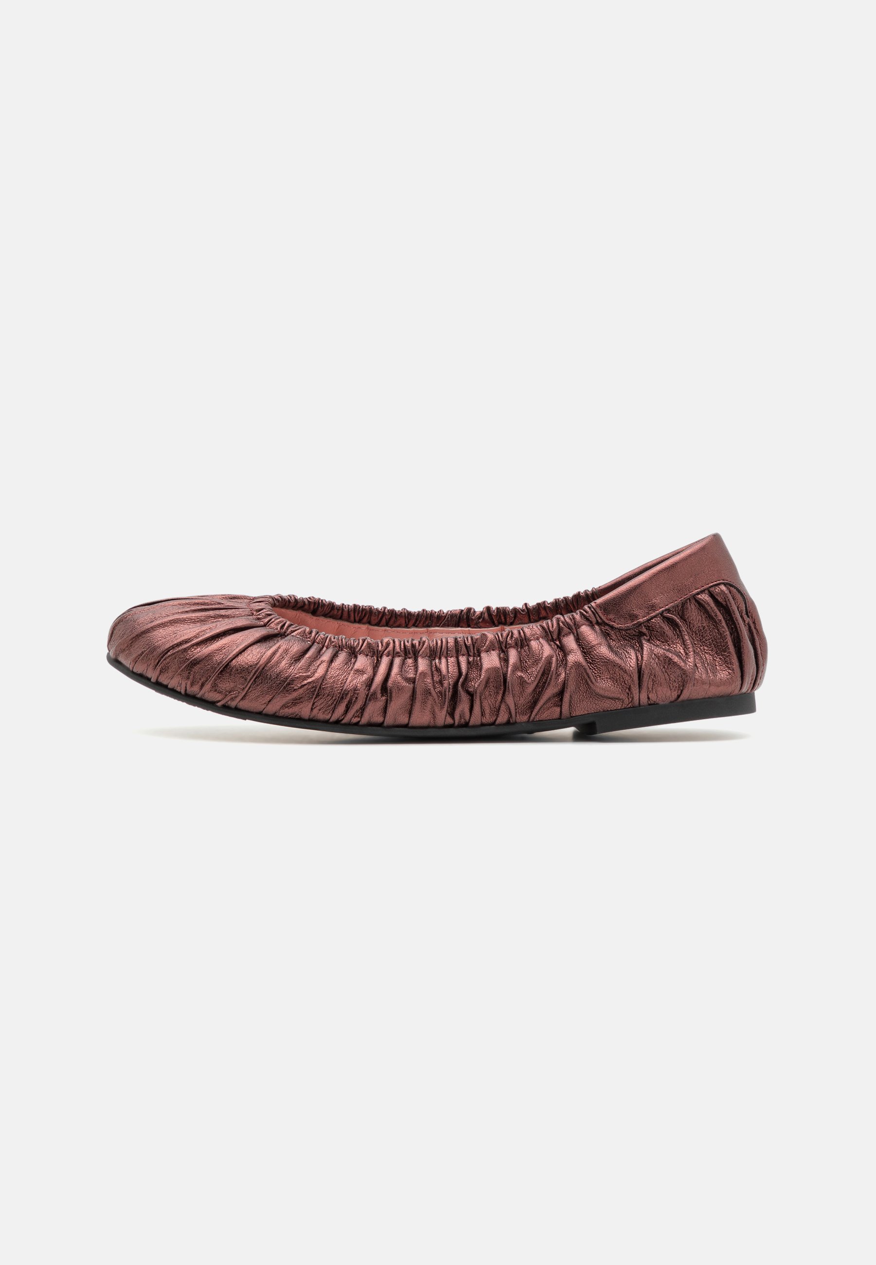 AMI - Ballet pumps