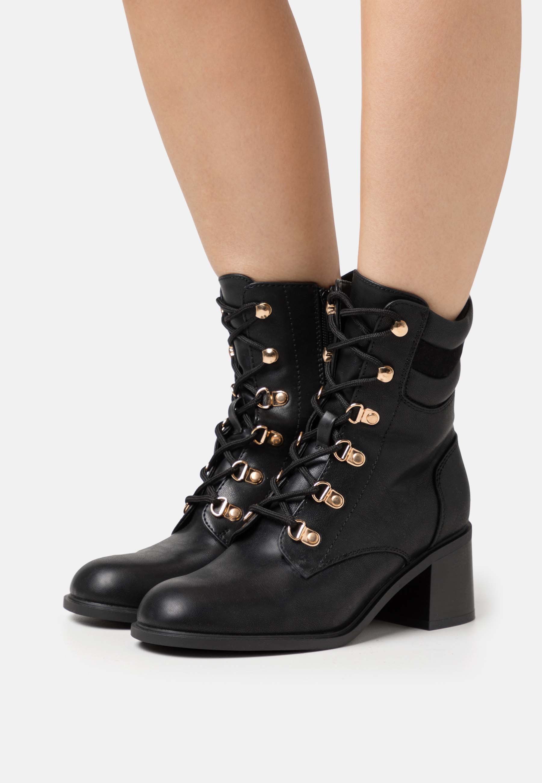 Lace-up ankle boots