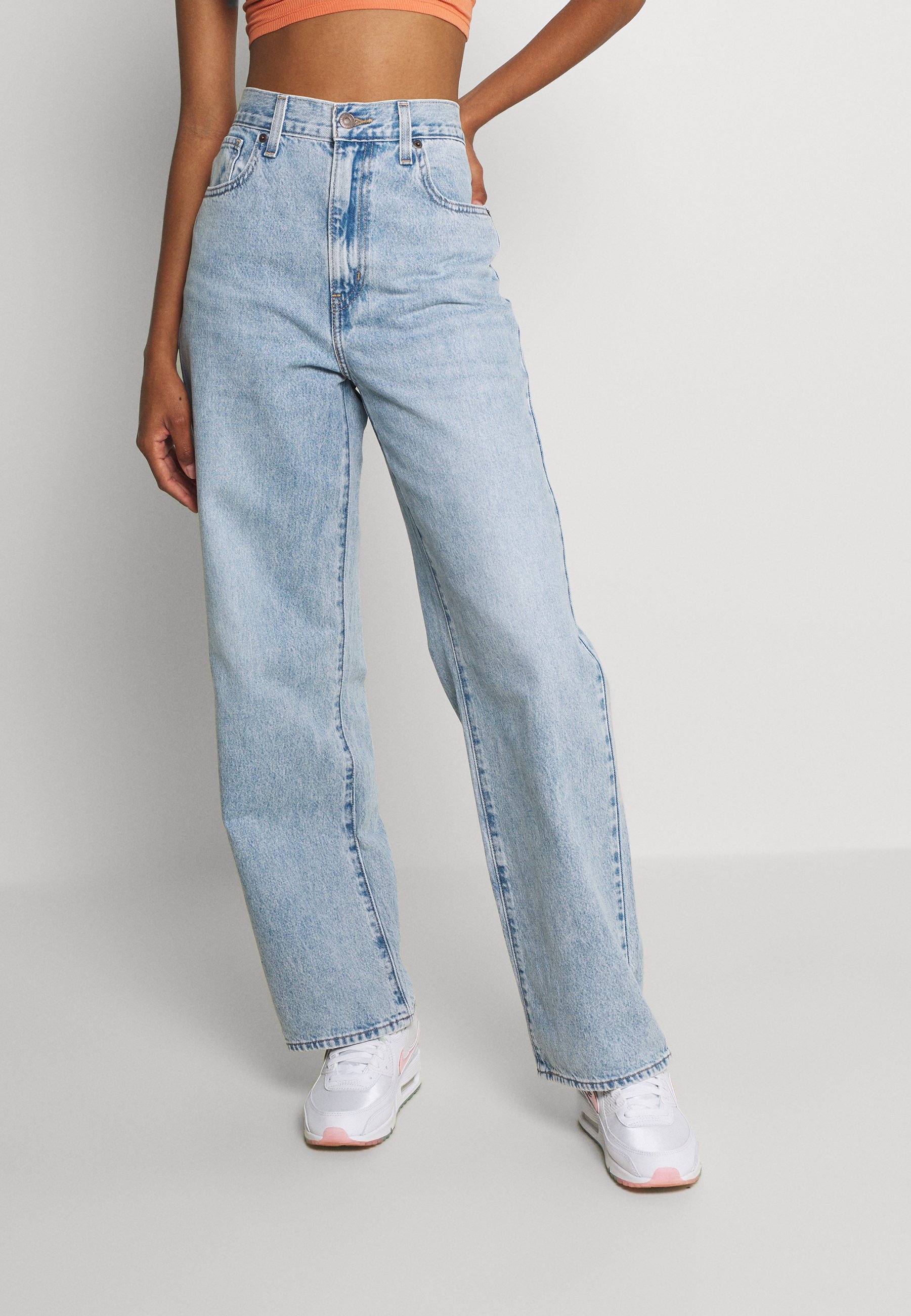 HIGH WAISTED STRAIGHT - Straight leg jeans