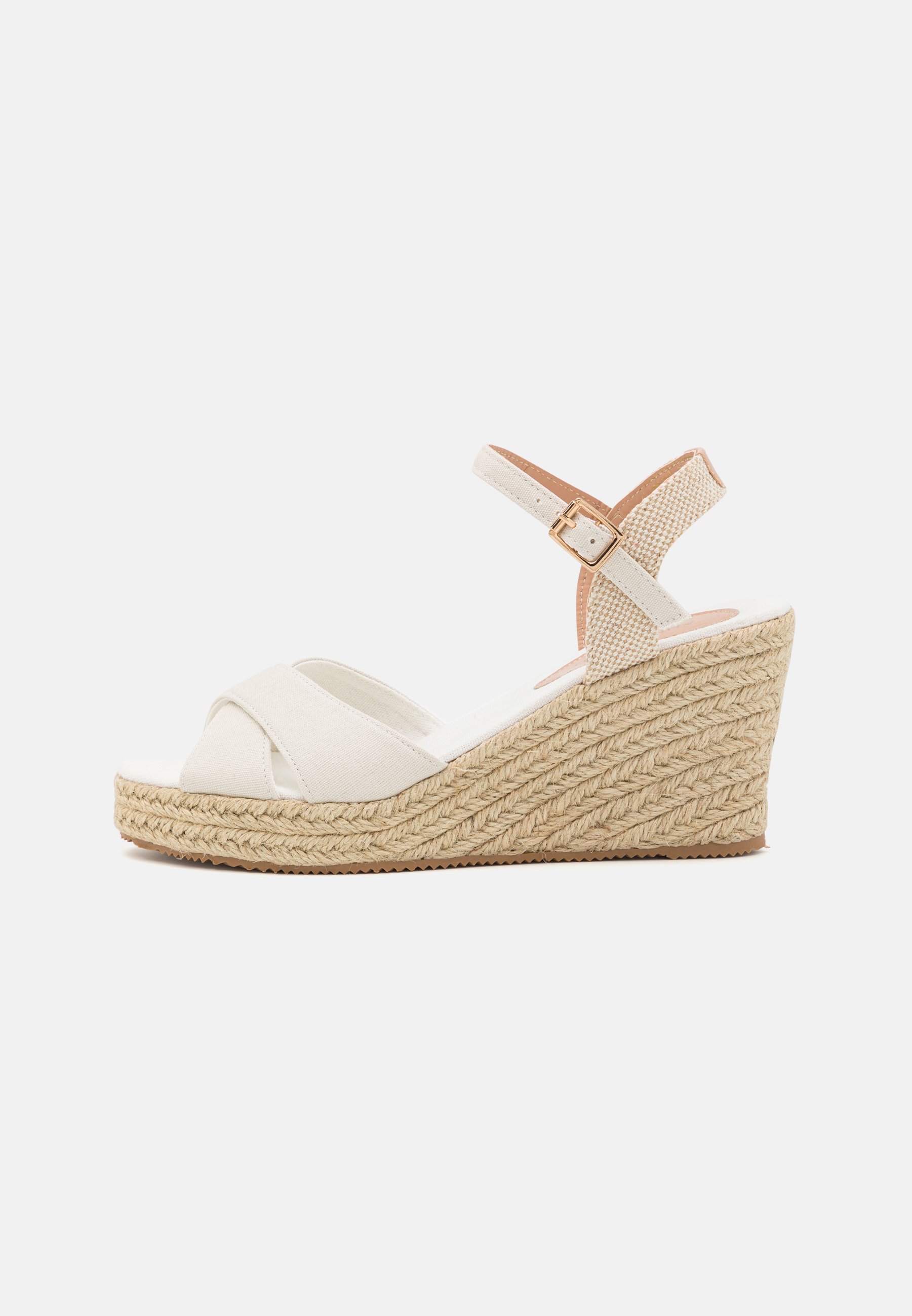 Platform sandals