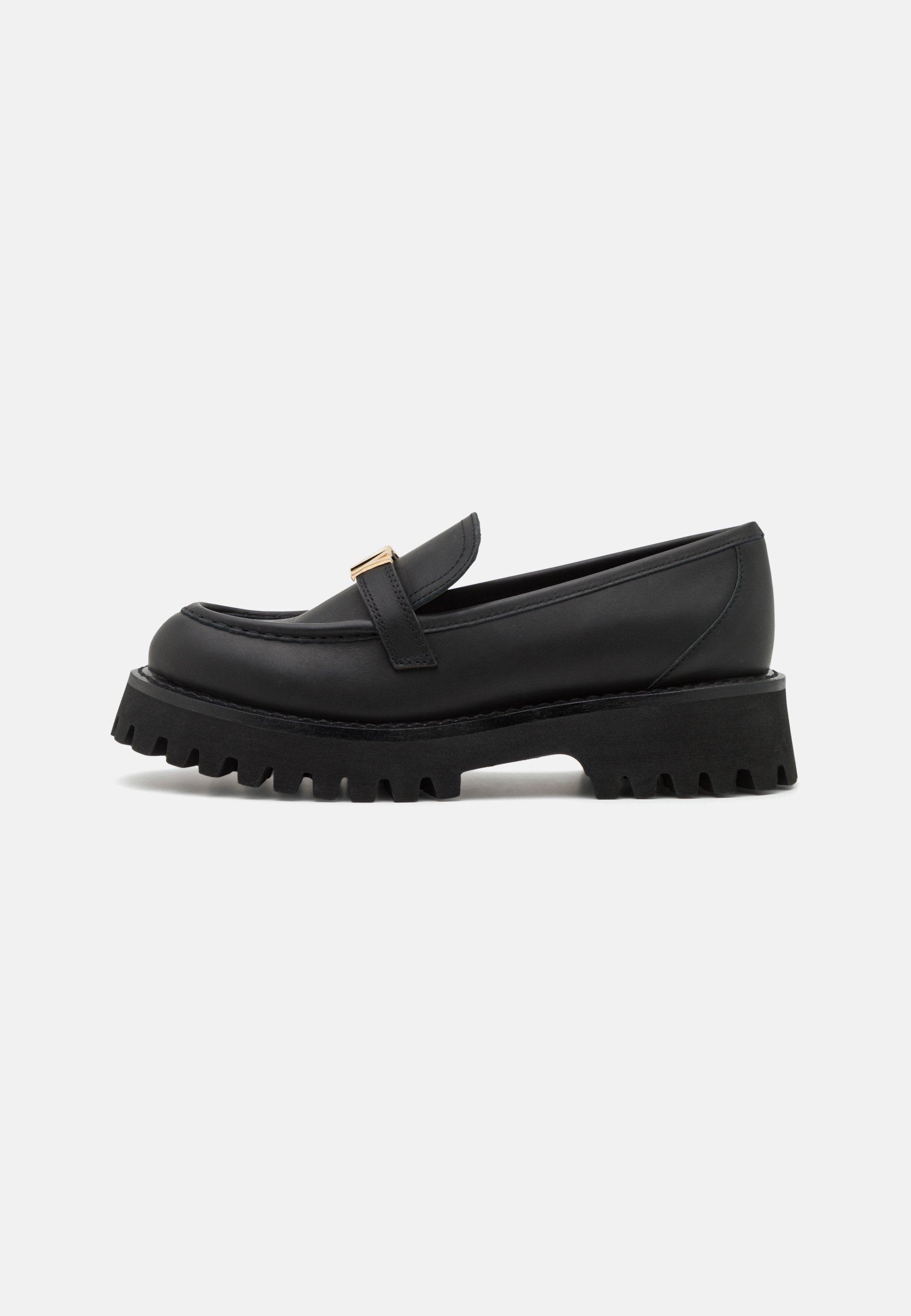 LUG- Slip-ons