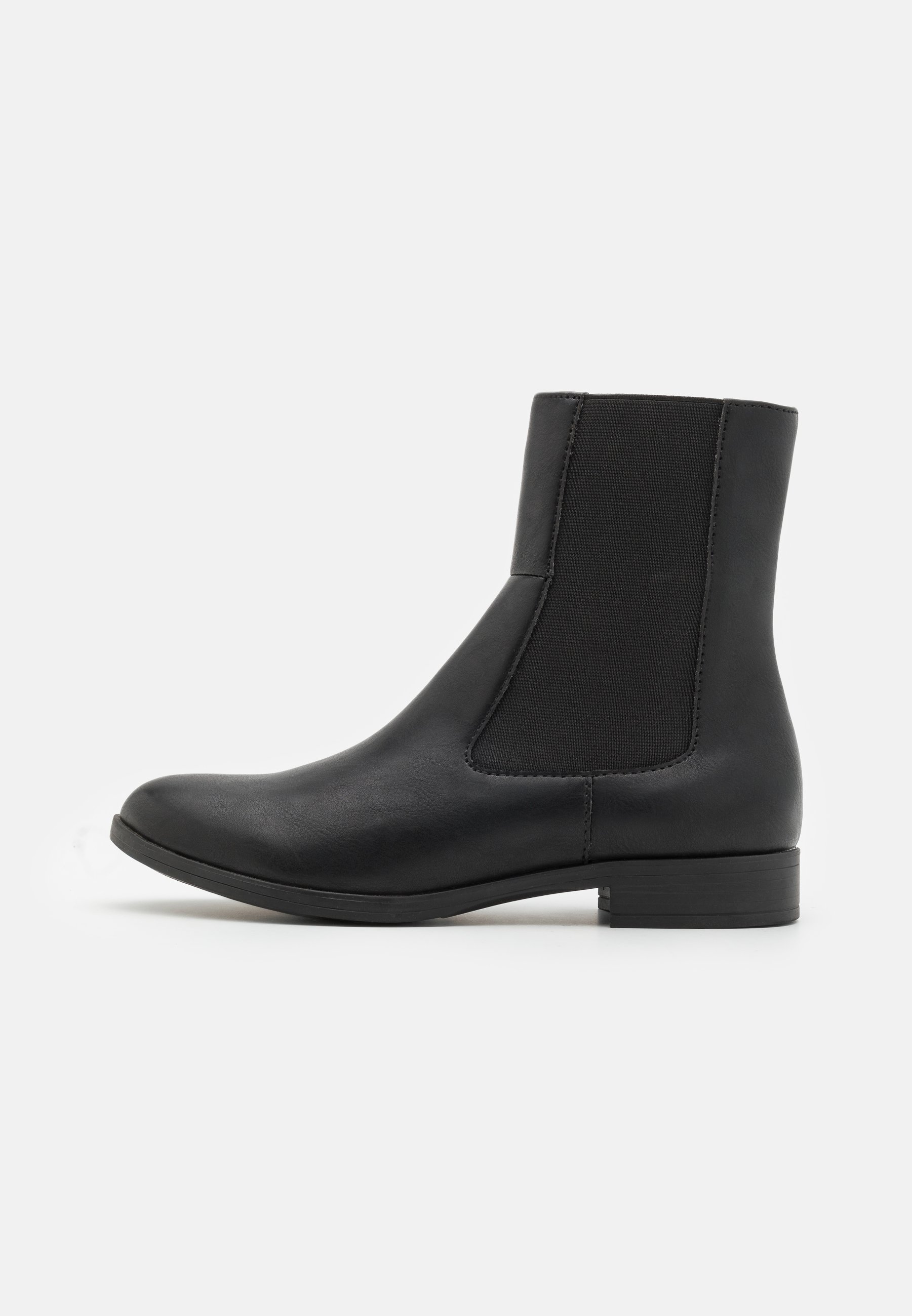 Classic ankle boots