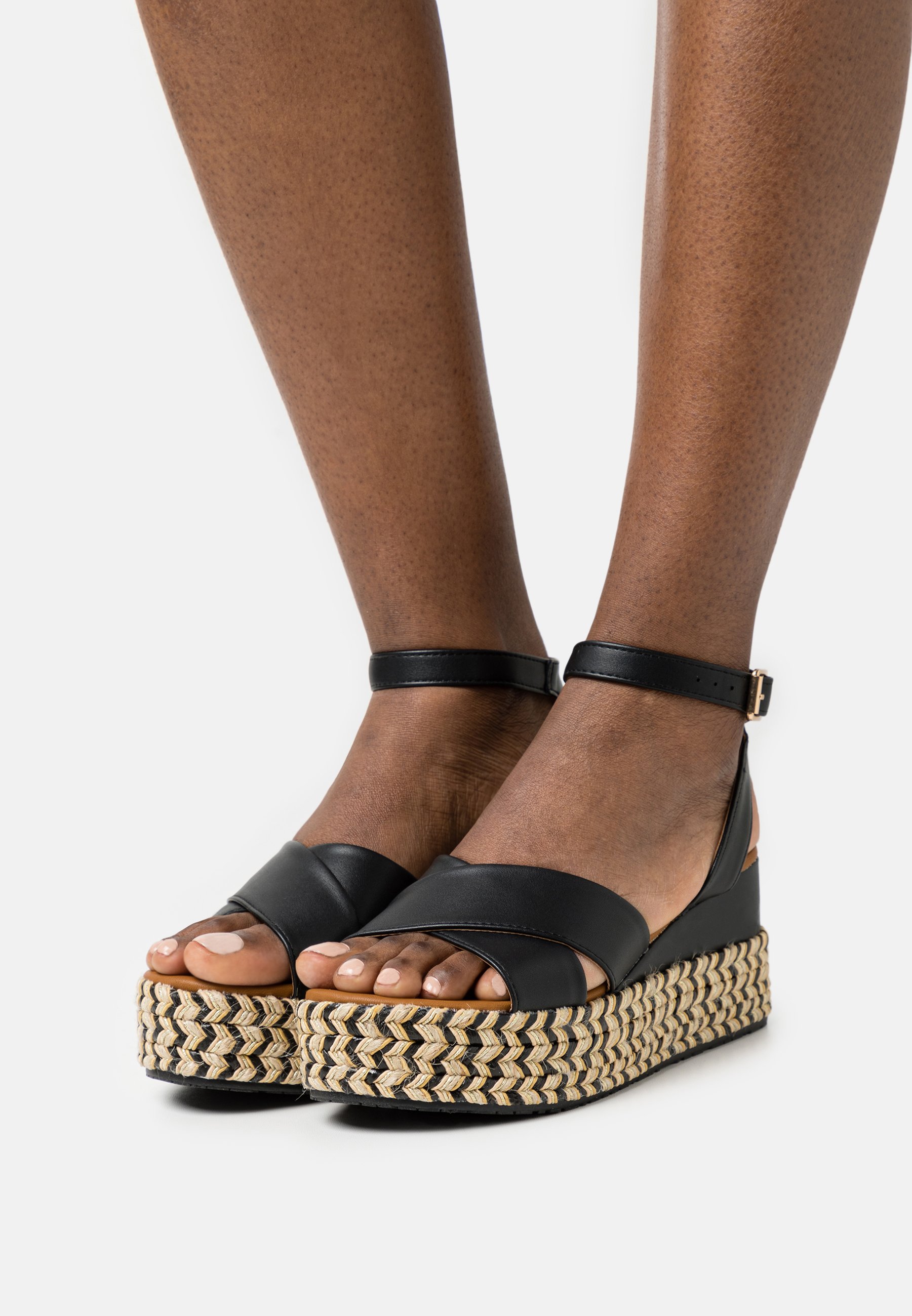 Espadrilles