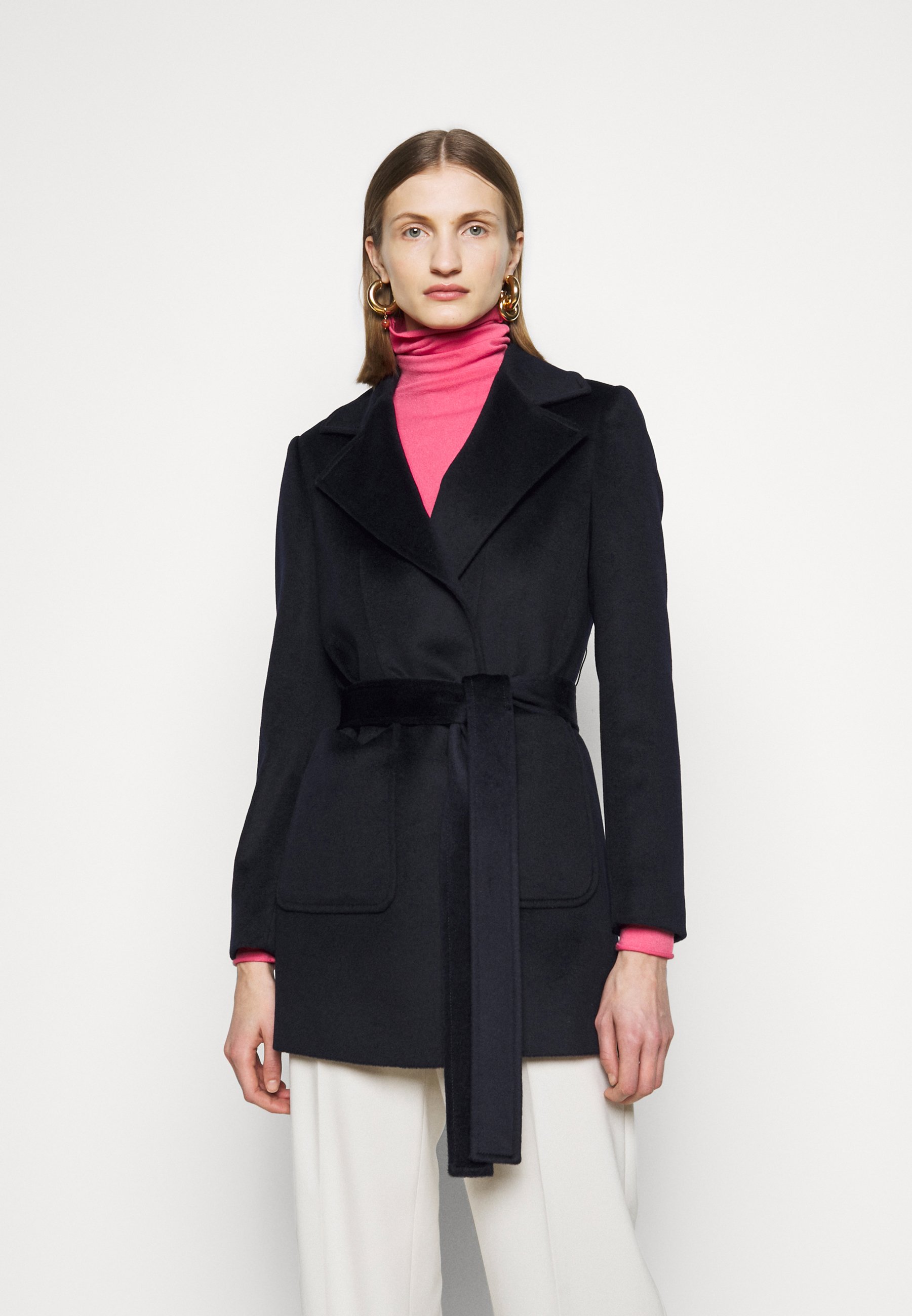 SHORTRUN - Classic coat