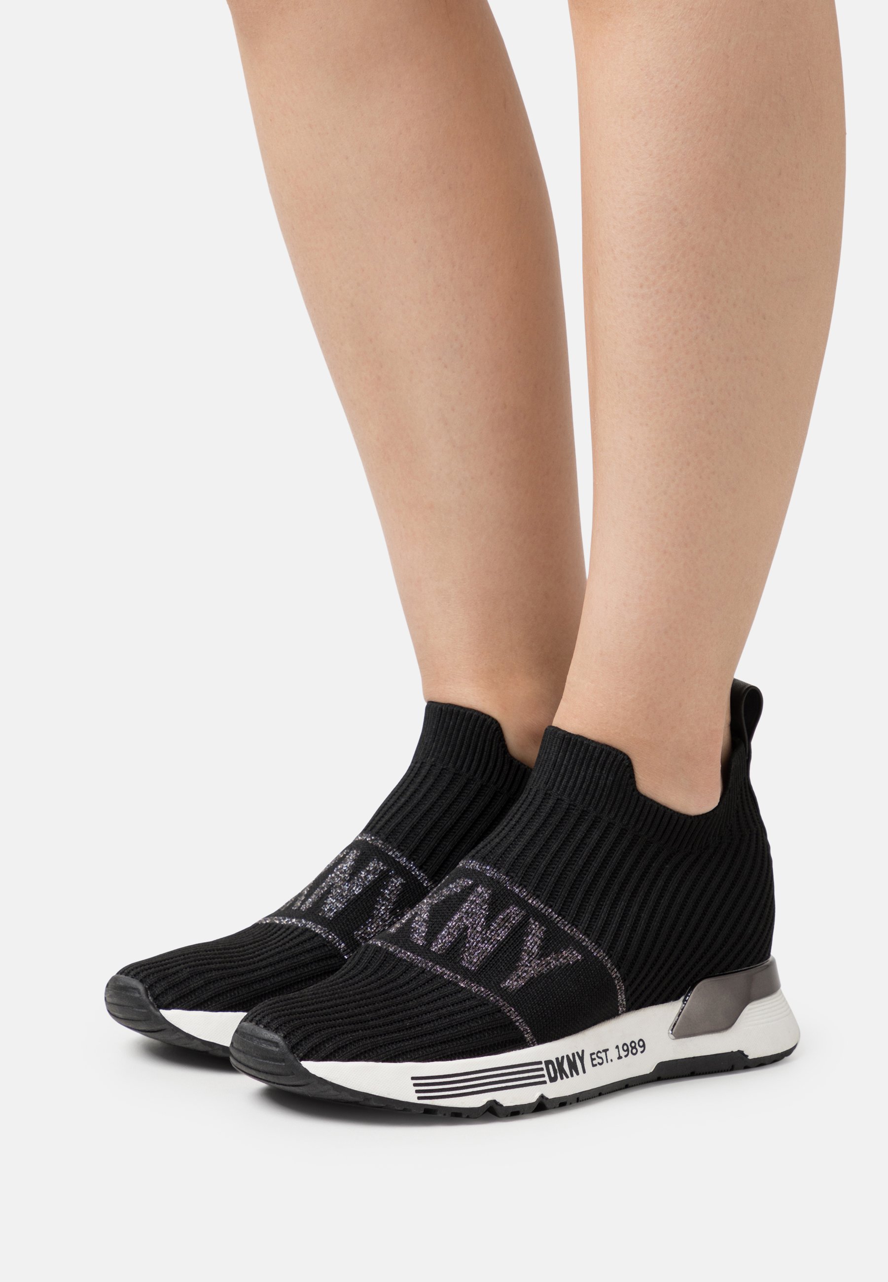 NANDI- Trainers