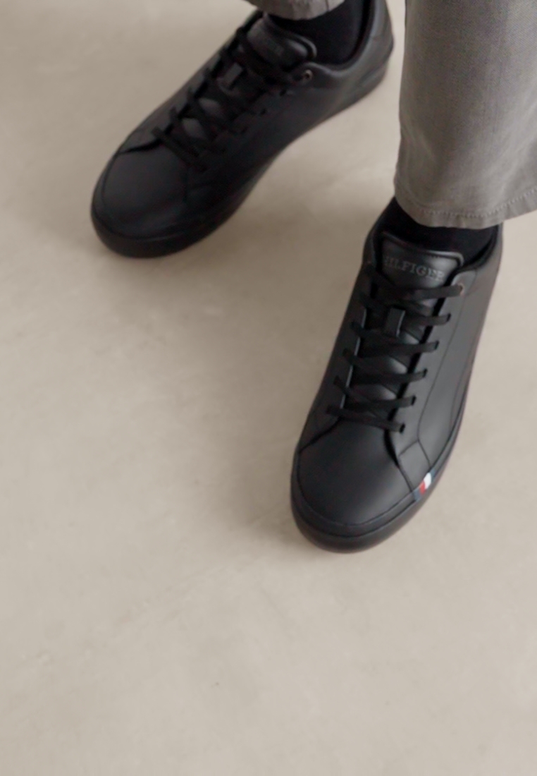MODERN - Trainers