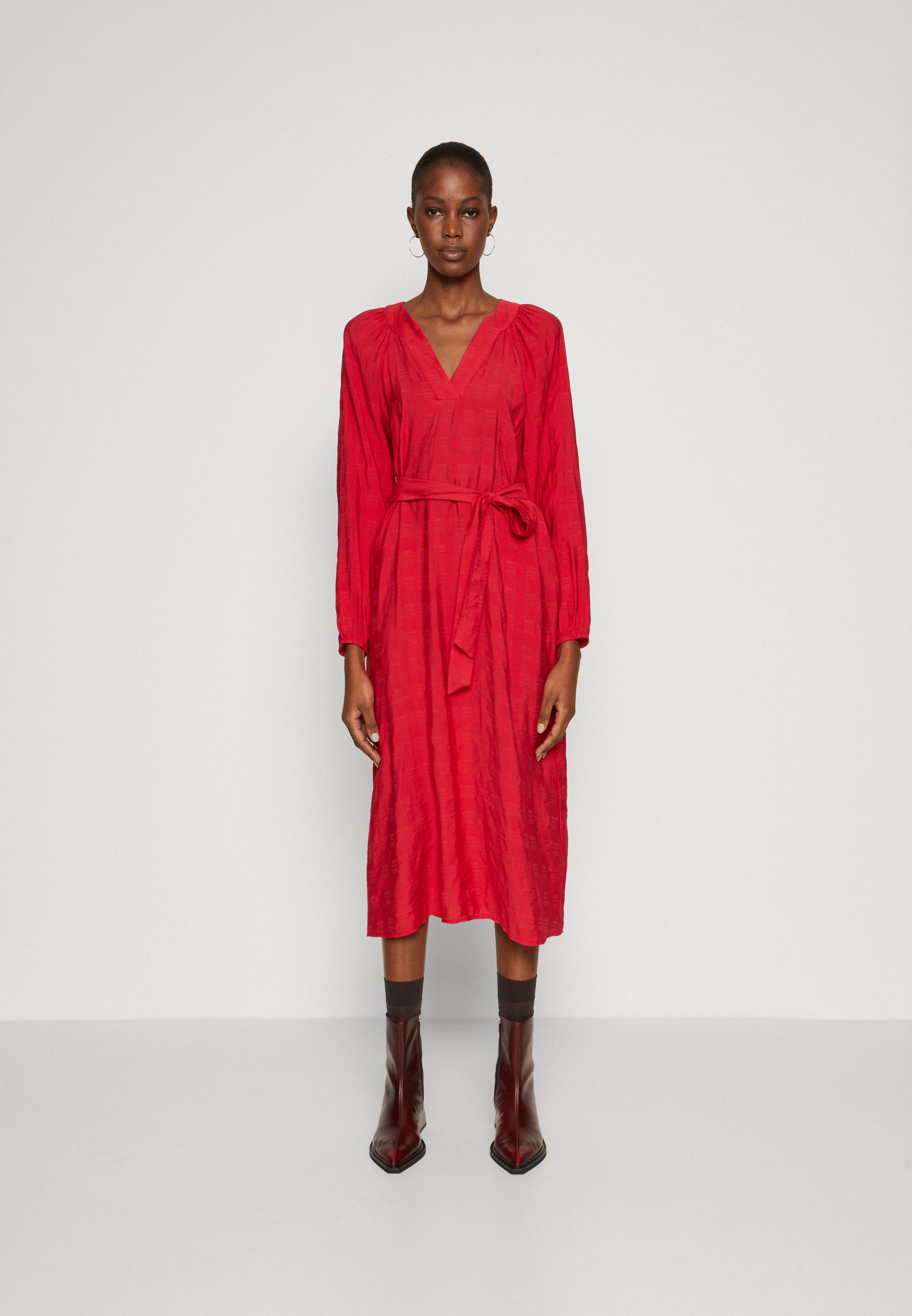 SLFPERCY V NECK MIDI DRESS - Day dress
