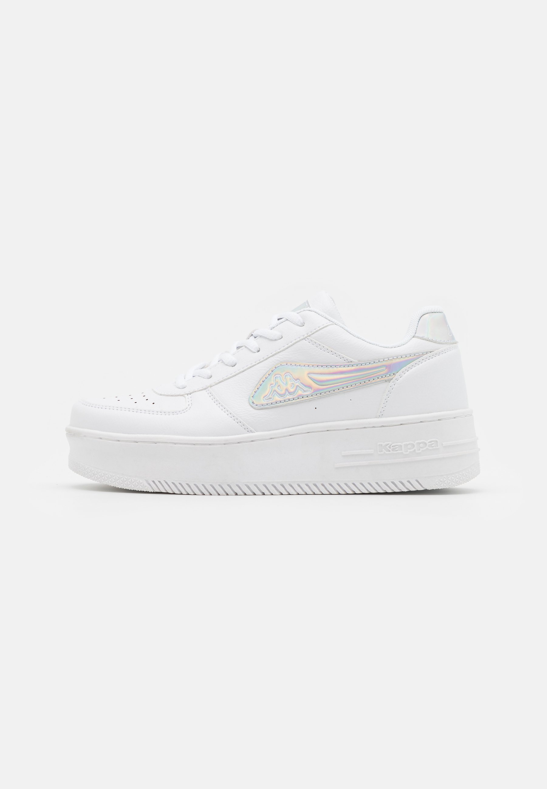 Training shoe