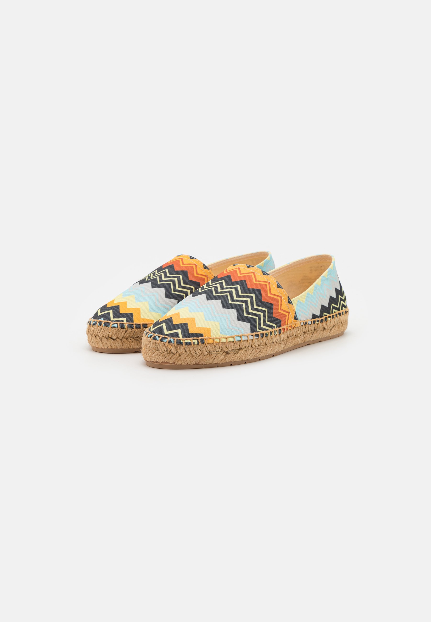 Espadrilles