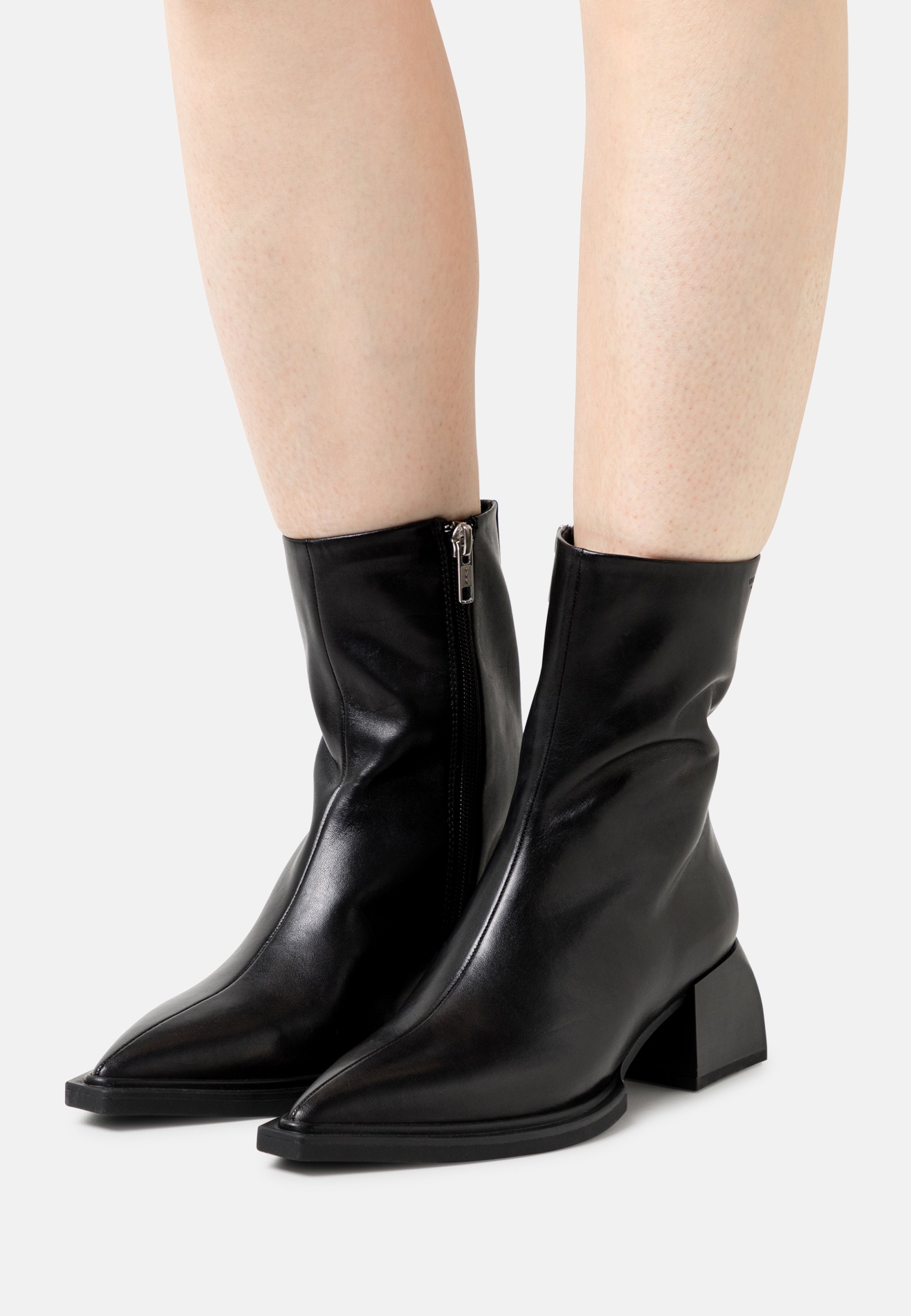 VIVIAN - Classic ankle boots