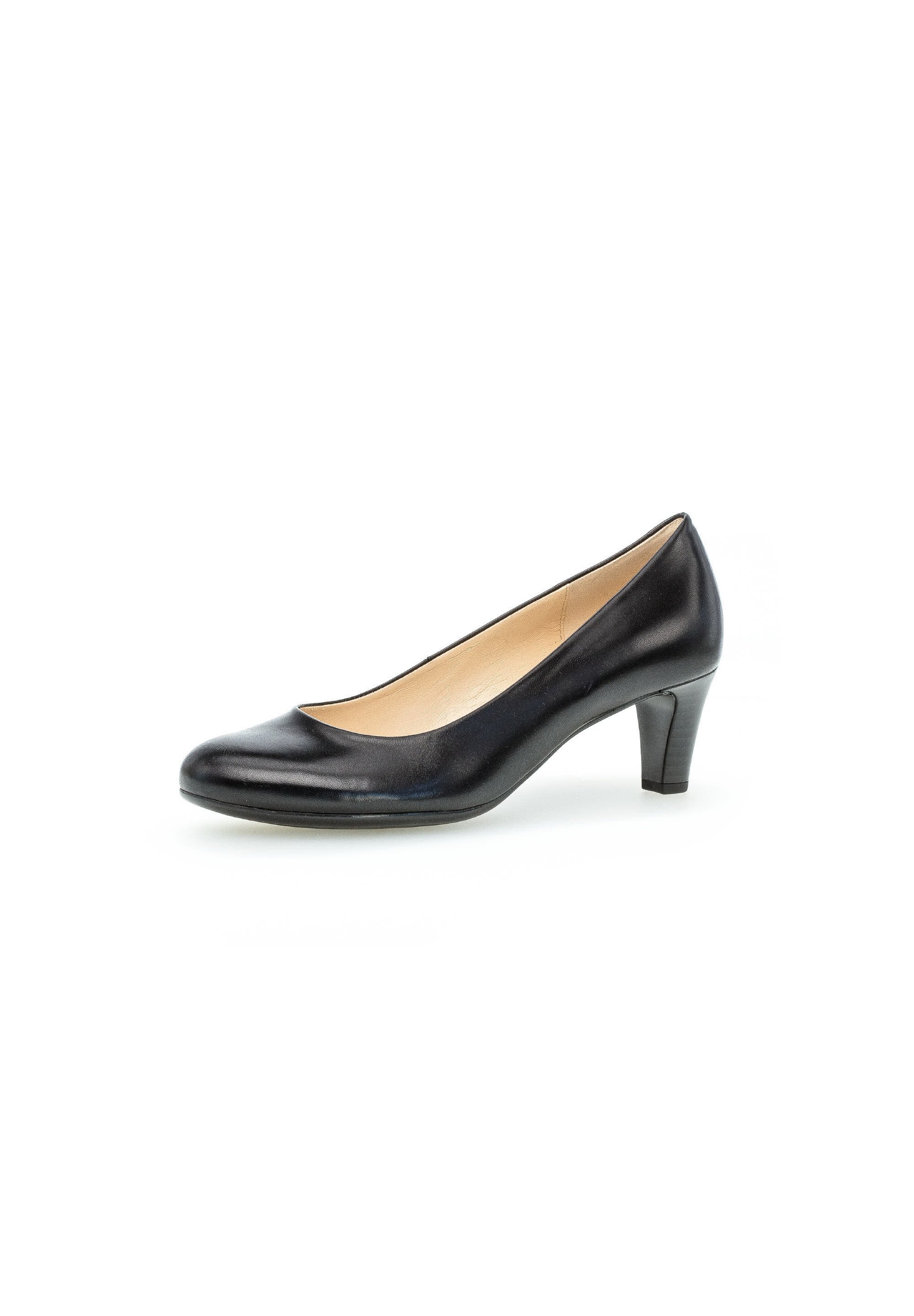 Classic heels