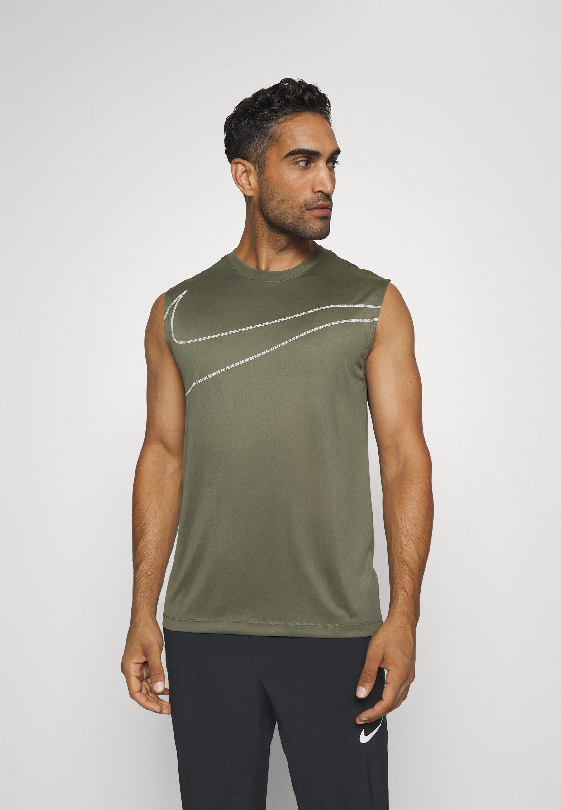 TEE- Top