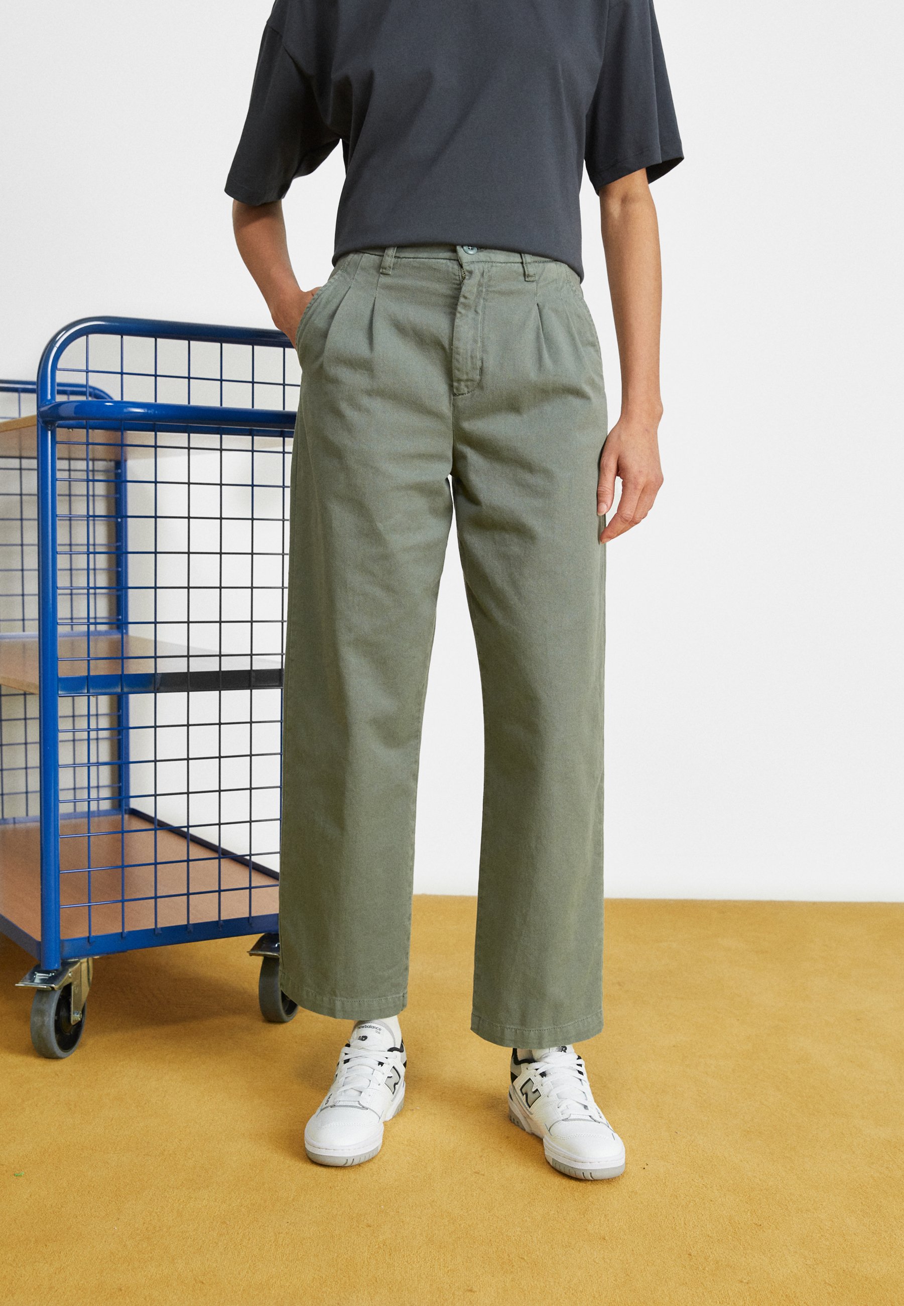 CARA PANT - Trousers