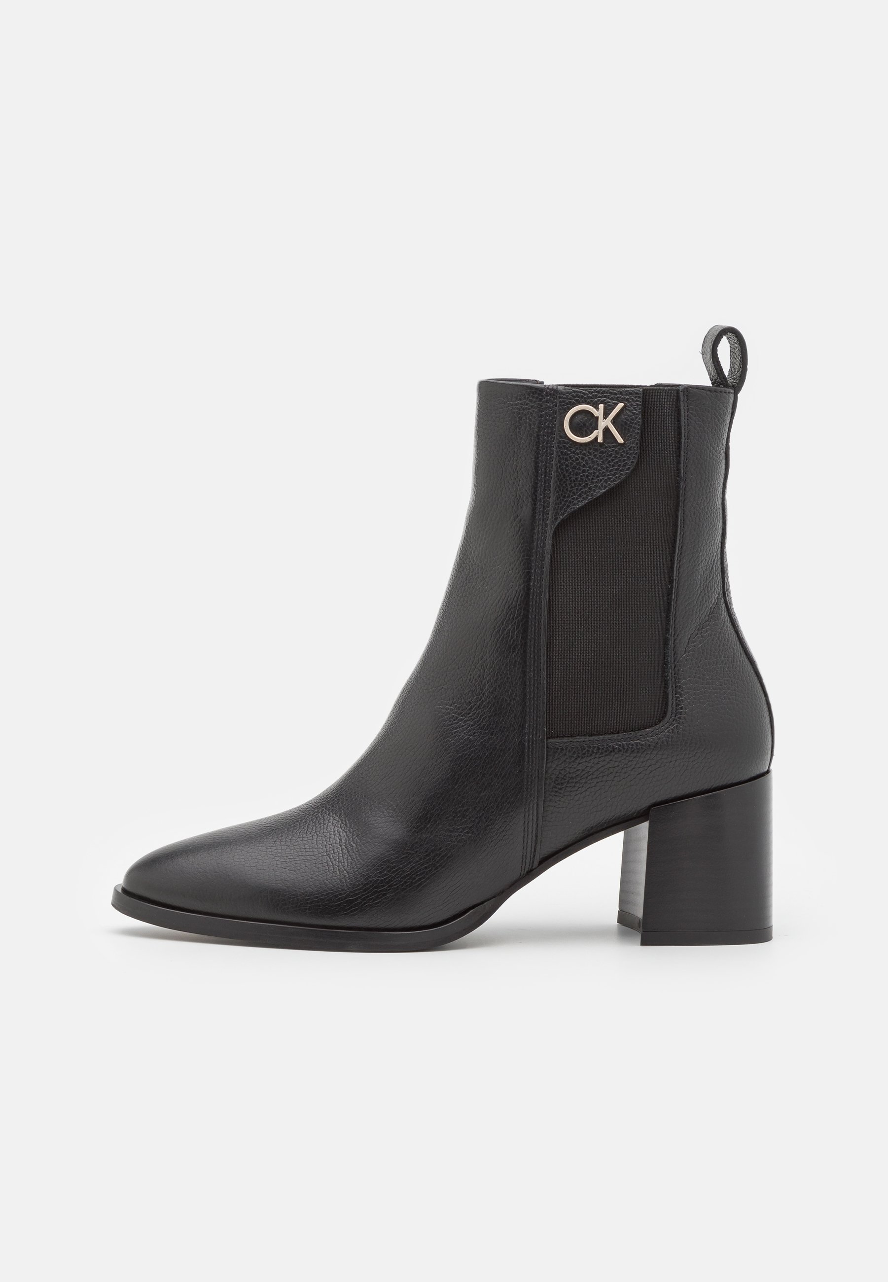 ALMOND - Classic ankle boots