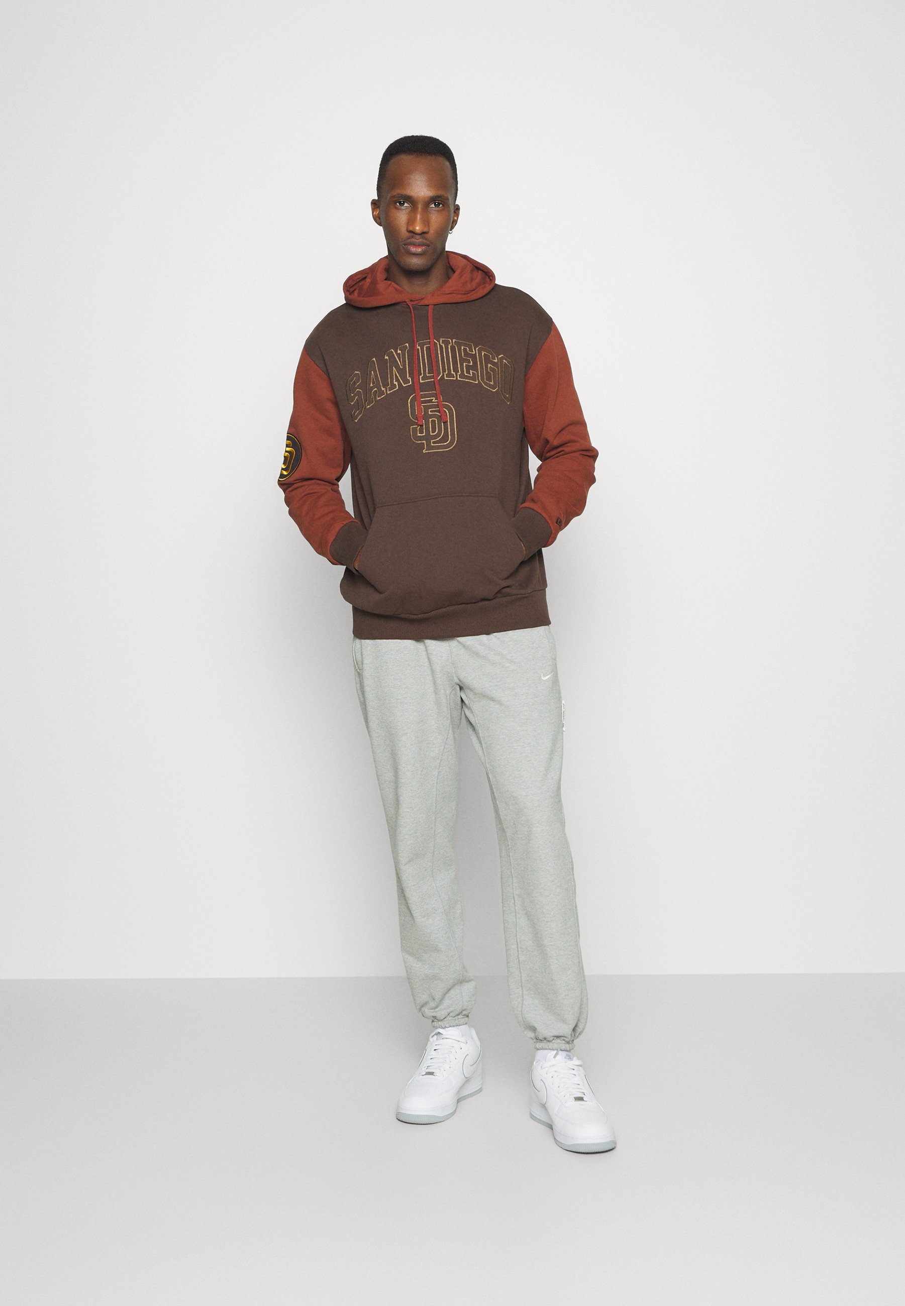 MLB SAN DIEGO PADRES TEAM PATCH HOODY - Club wear