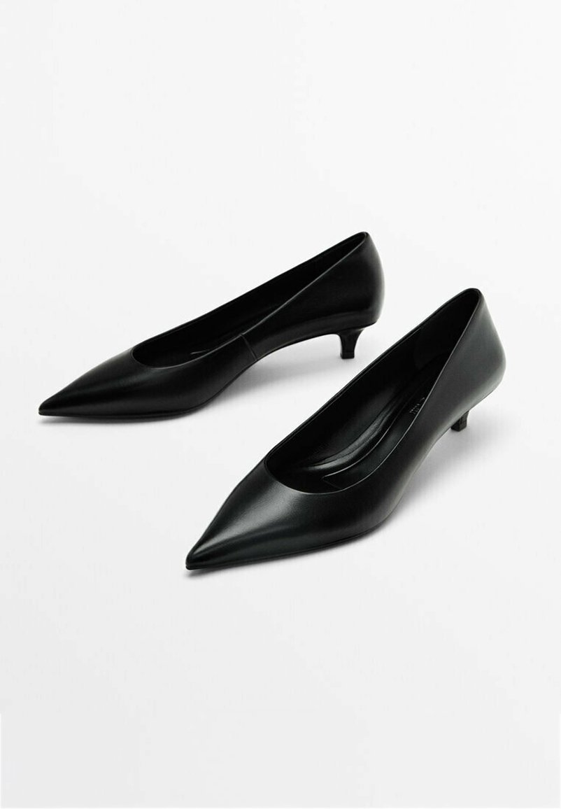 Classic heels