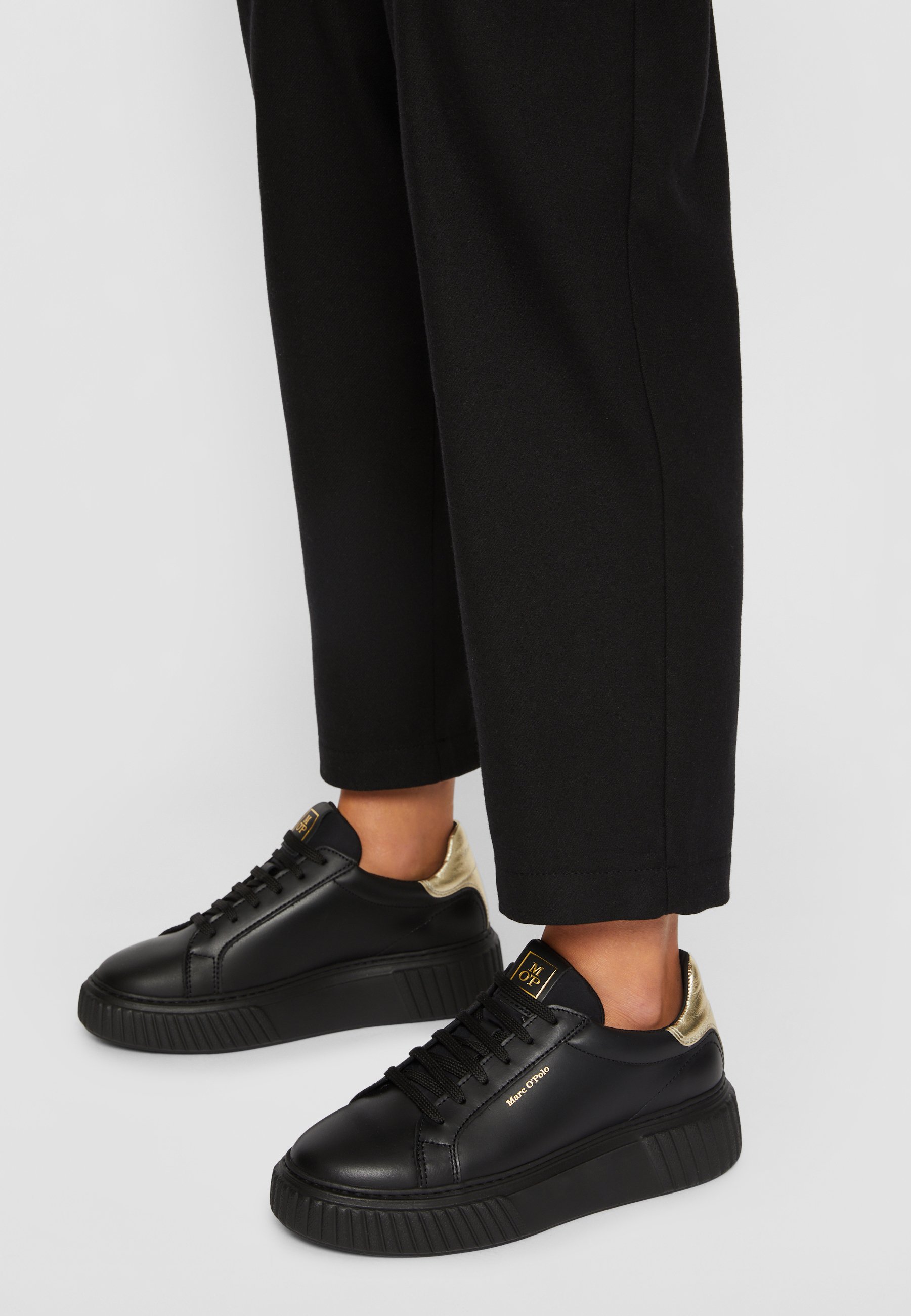 SVEA - Trainers
