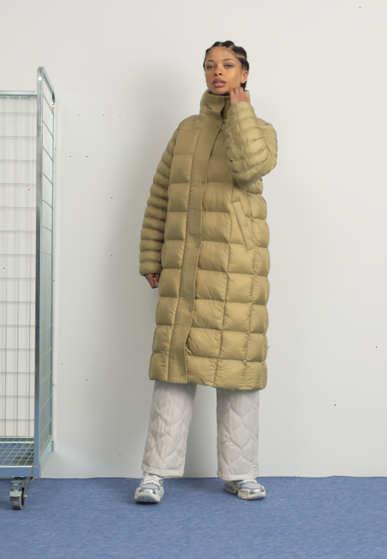 W NSW ESSNTL PRIMA PKA - Winter coat