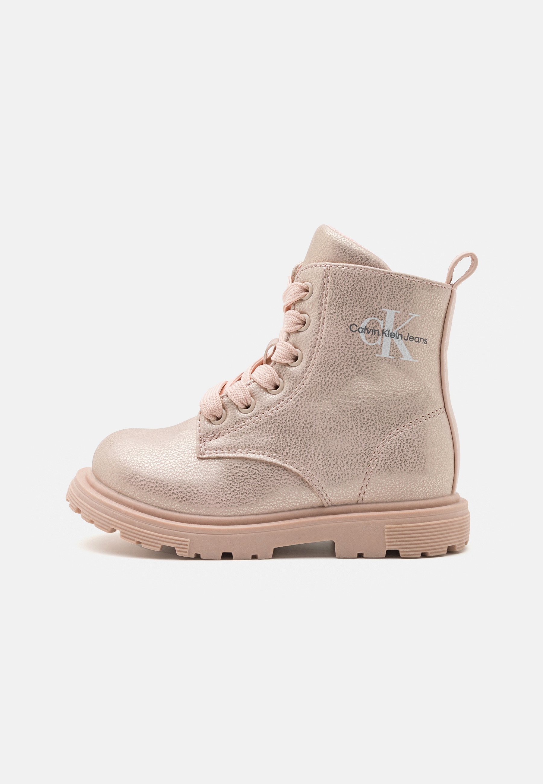 Lace-up ankle boots