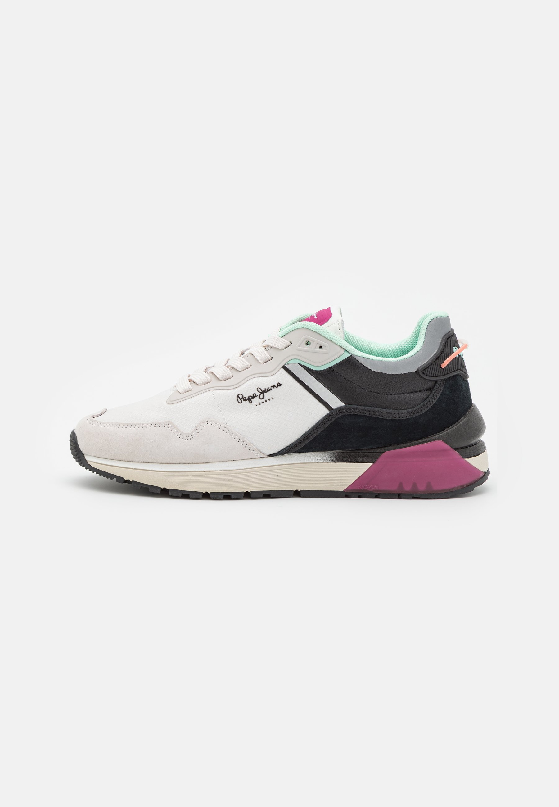EVOLUTION- Trainers